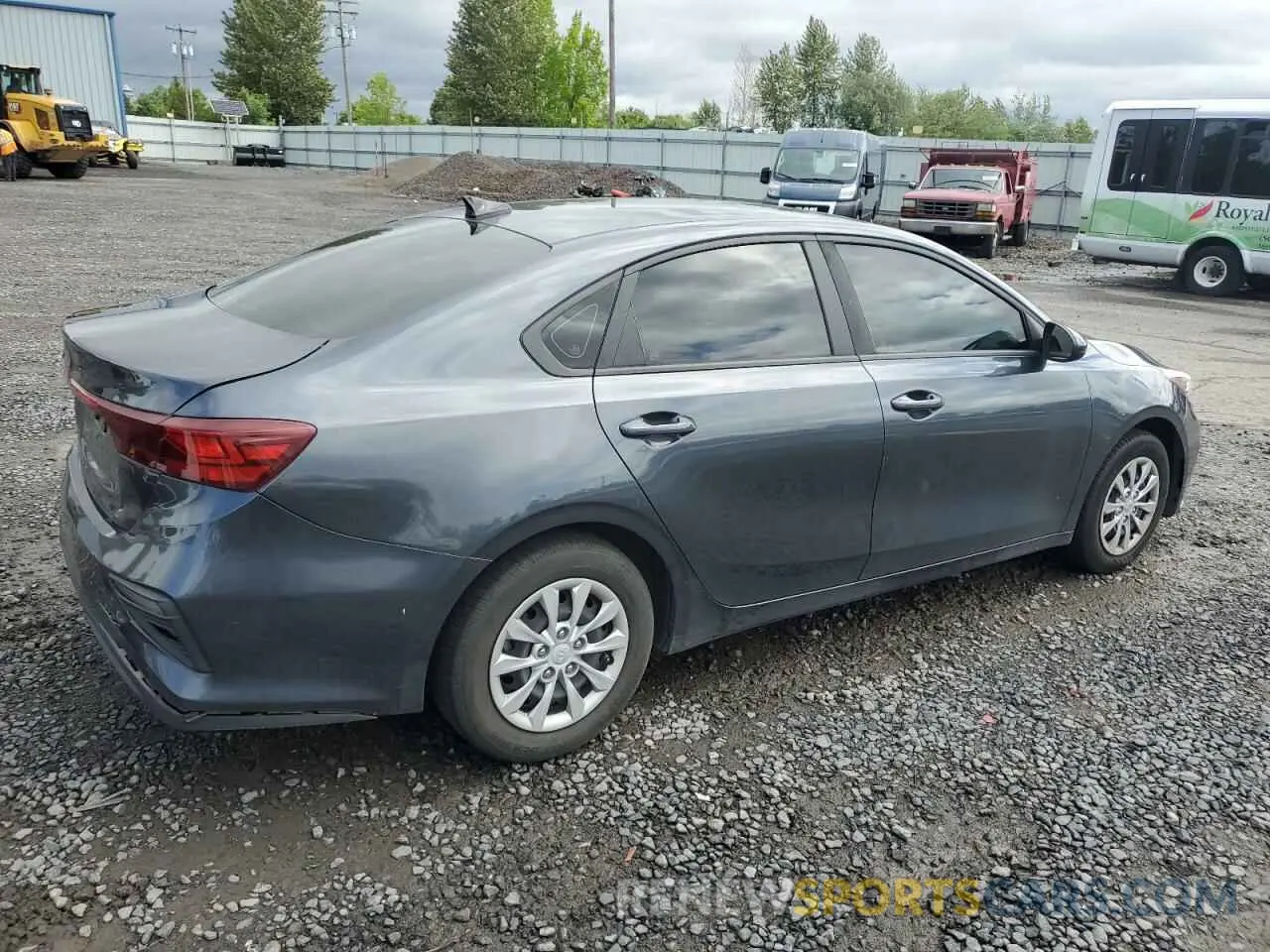 3 Photograph of a damaged car 3KPF24AD7KE106453 KIA FORTE 2019