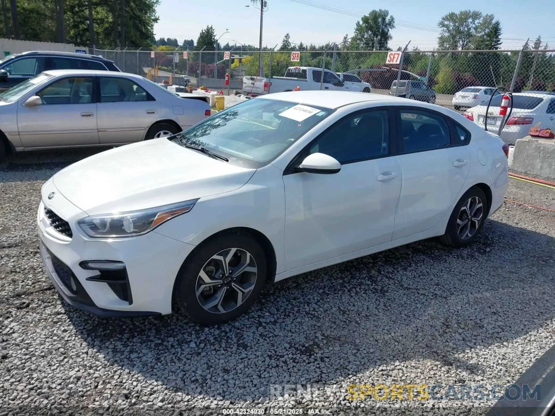 14 Photograph of a damaged car 3KPF24AD7KE114424 KIA FORTE 2019