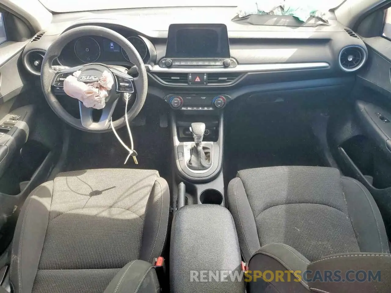 8 Photograph of a damaged car 3KPF24AD7KE124466 KIA FORTE 2019