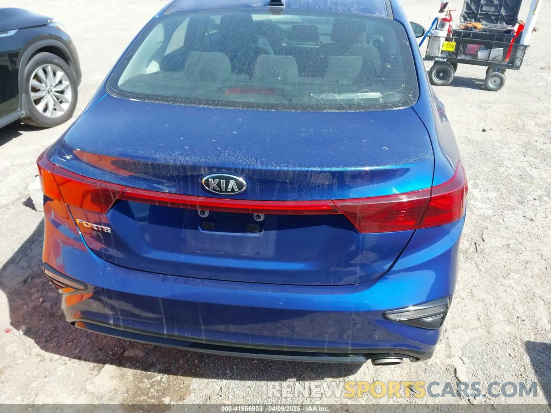 16 Photograph of a damaged car 3KPF24AD7KE133295 KIA FORTE 2019