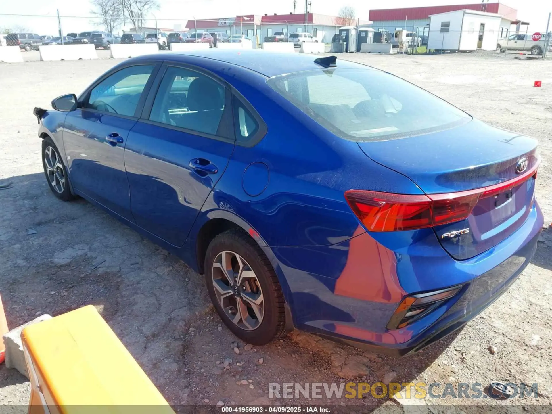 3 Photograph of a damaged car 3KPF24AD7KE133295 KIA FORTE 2019