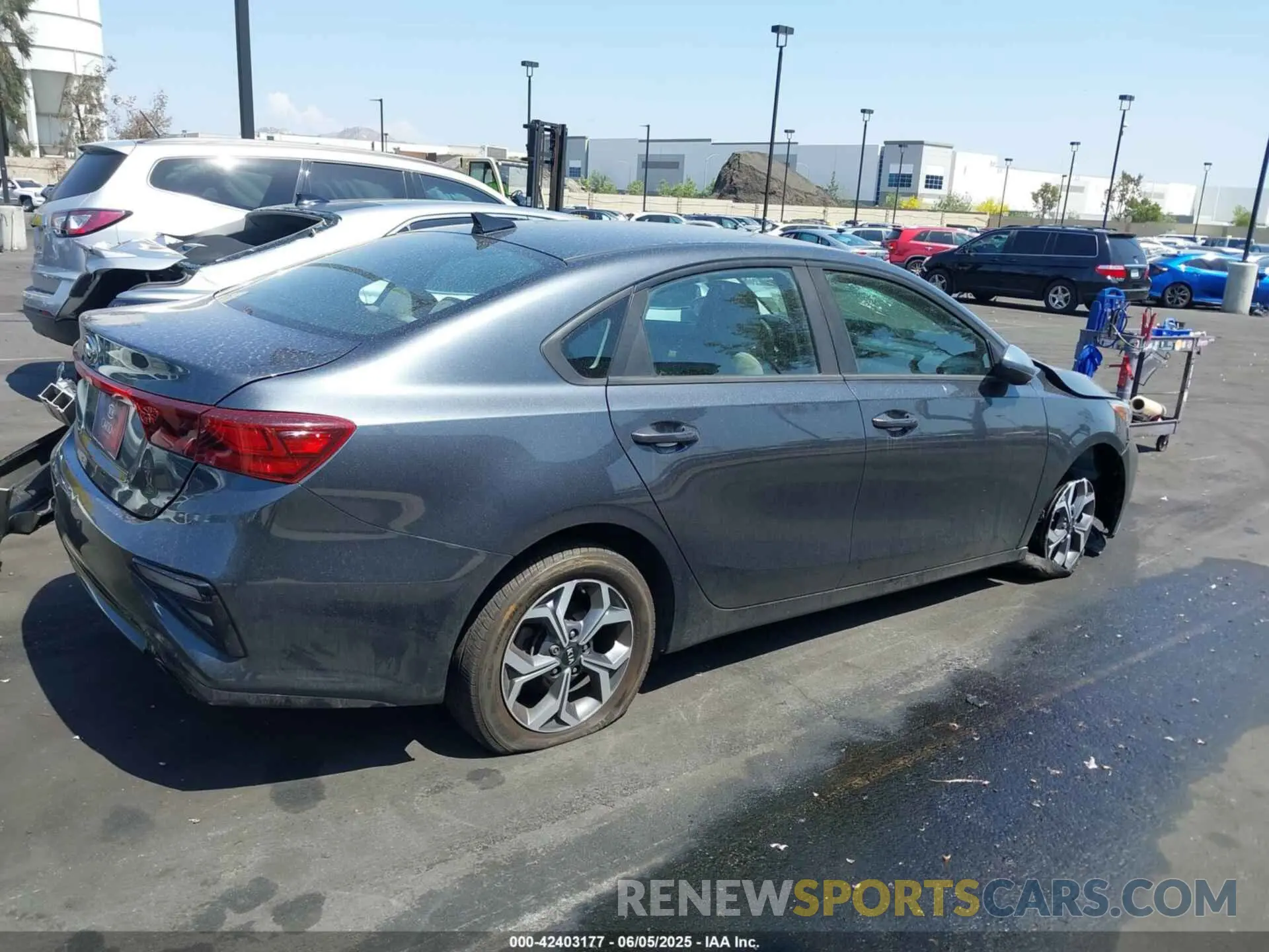 12 Photograph of a damaged car 3KPF24AD7KE139680 KIA FORTE 2019