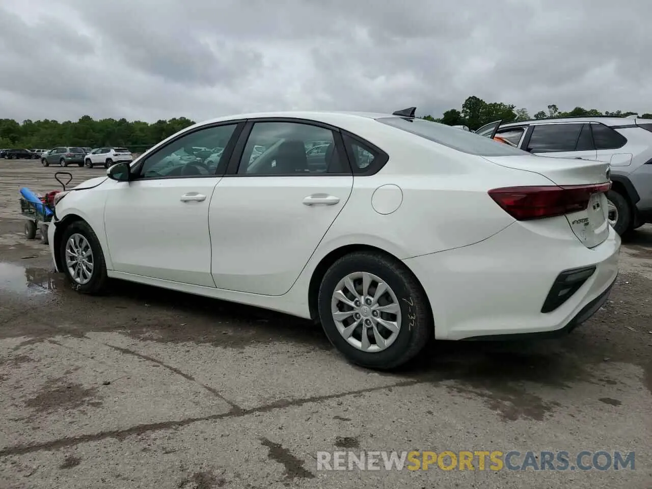 2 Photograph of a damaged car 3KPF24AD8KE006295 KIA FORTE 2019