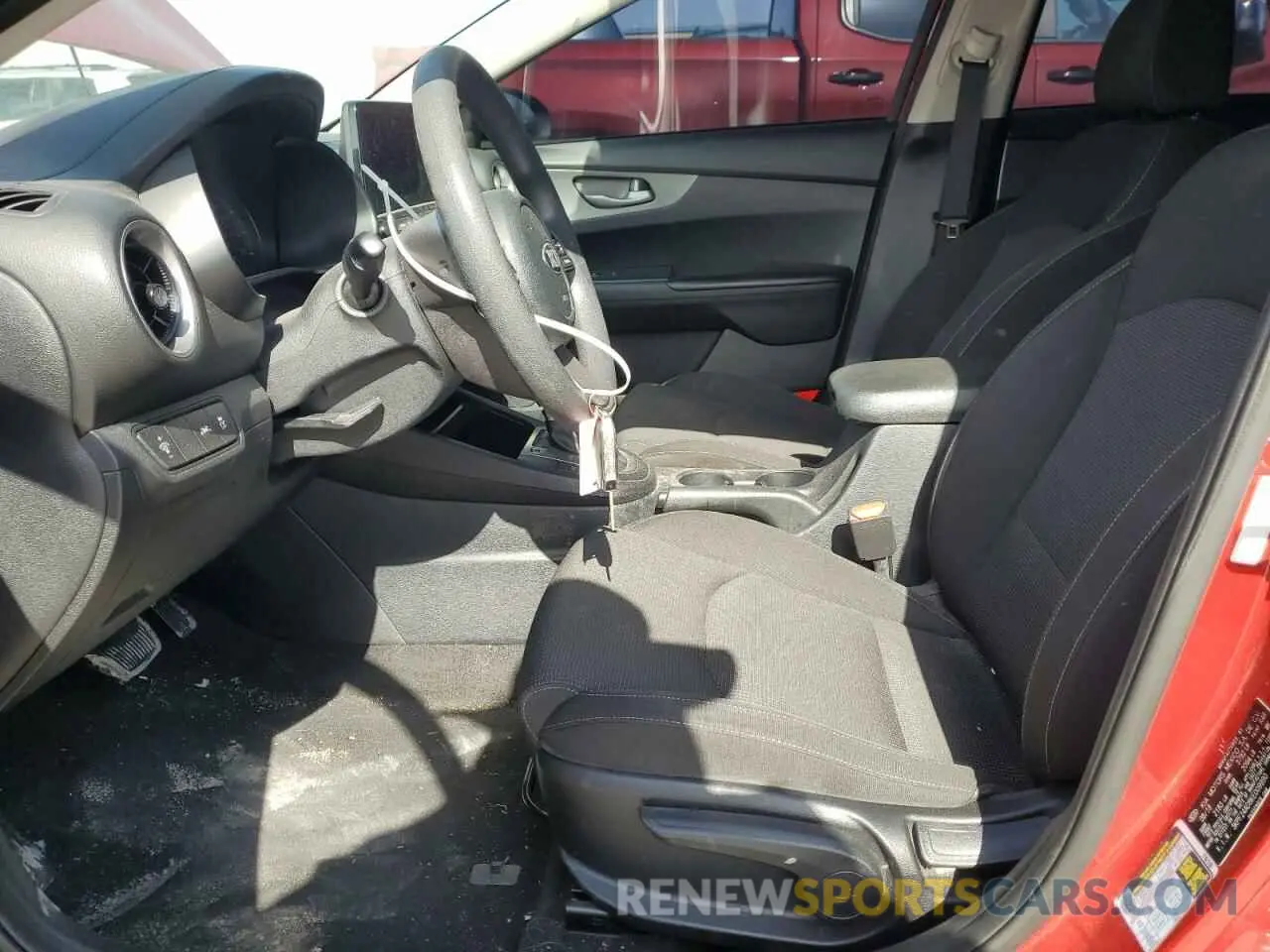 7 Photograph of a damaged car 3KPF24AD8KE009990 KIA FORTE 2019