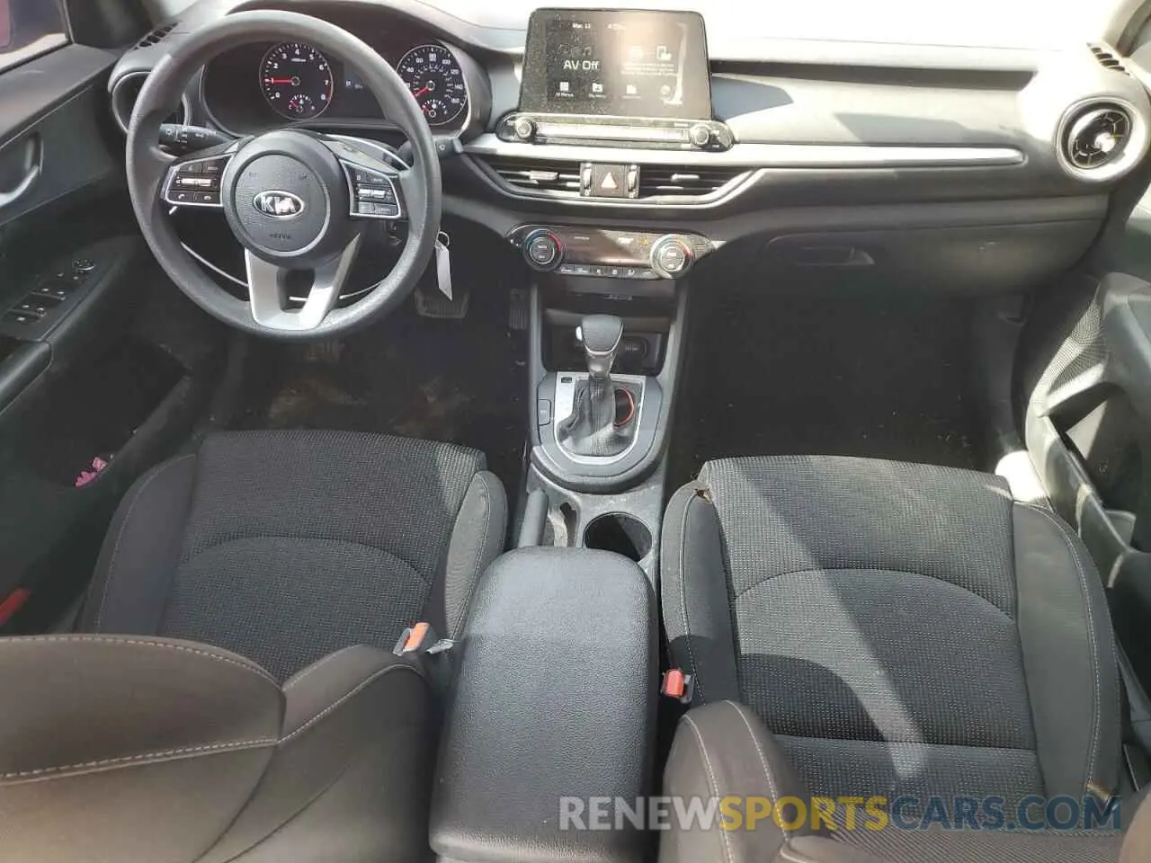 8 Photograph of a damaged car 3KPF24AD8KE009990 KIA FORTE 2019