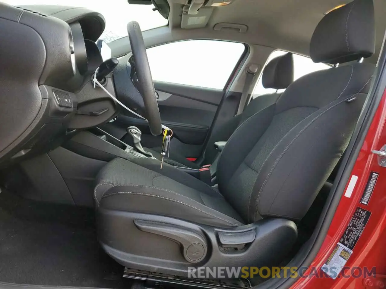7 Photograph of a damaged car 3KPF24AD8KE059708 KIA FORTE 2019