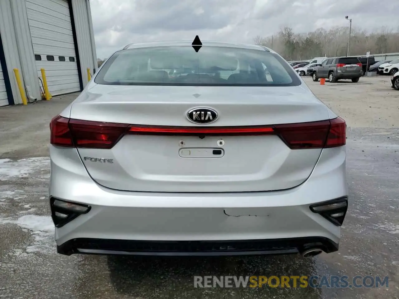 6 Photograph of a damaged car 3KPF24AD8KE060972 KIA FORTE 2019