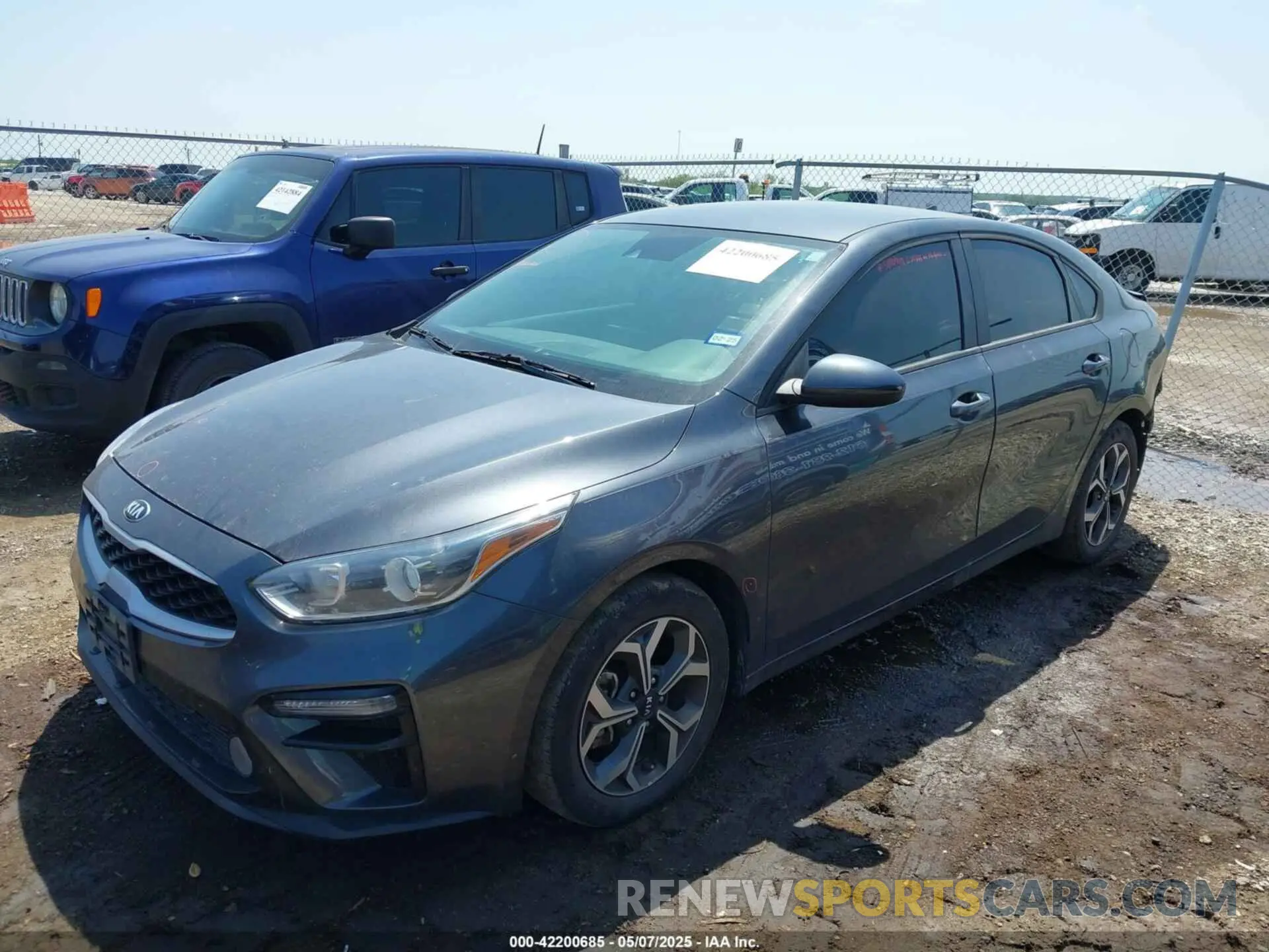 2 Photograph of a damaged car 3KPF24AD8KE069591 KIA FORTE 2019