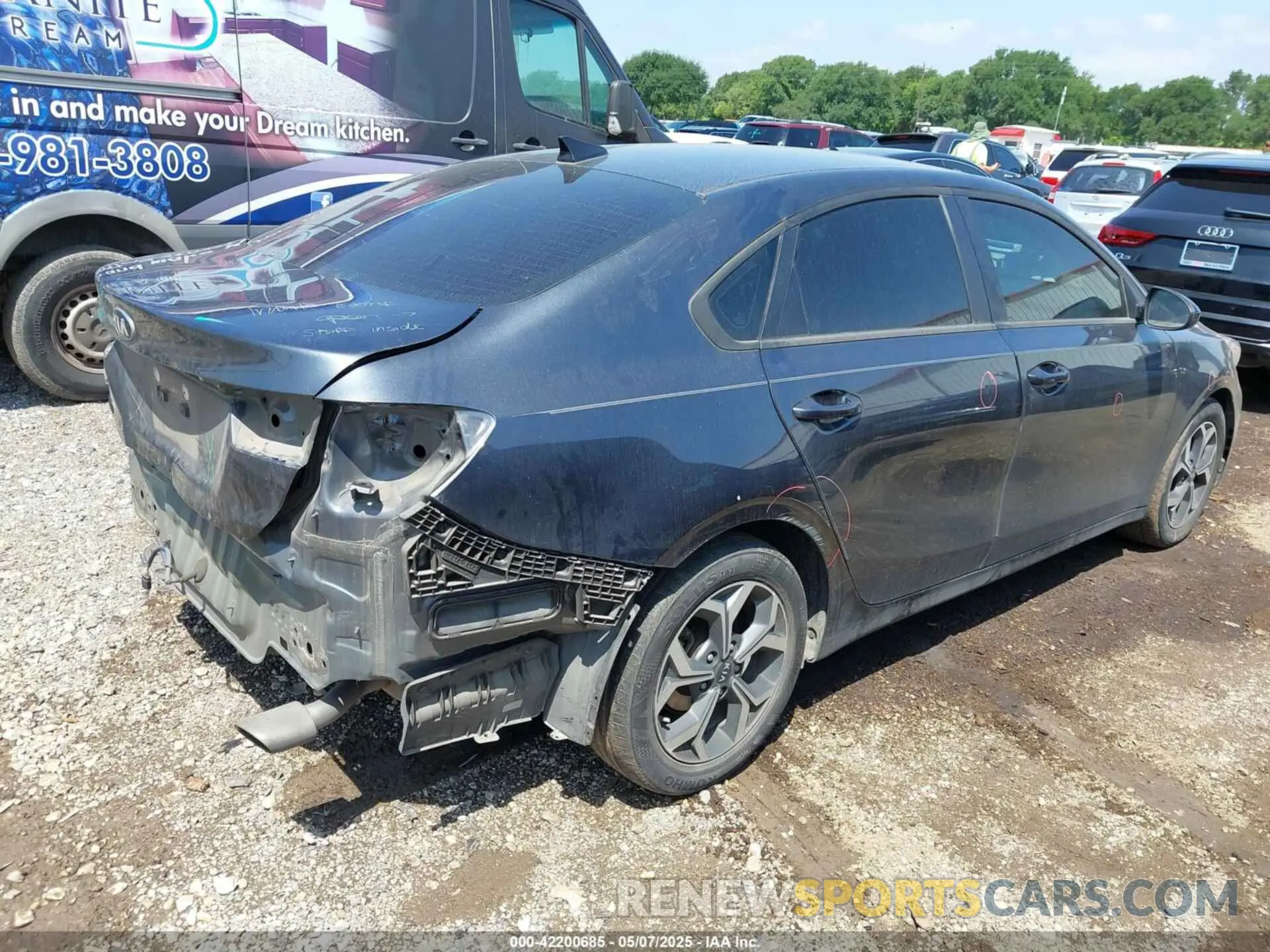 4 Photograph of a damaged car 3KPF24AD8KE069591 KIA FORTE 2019