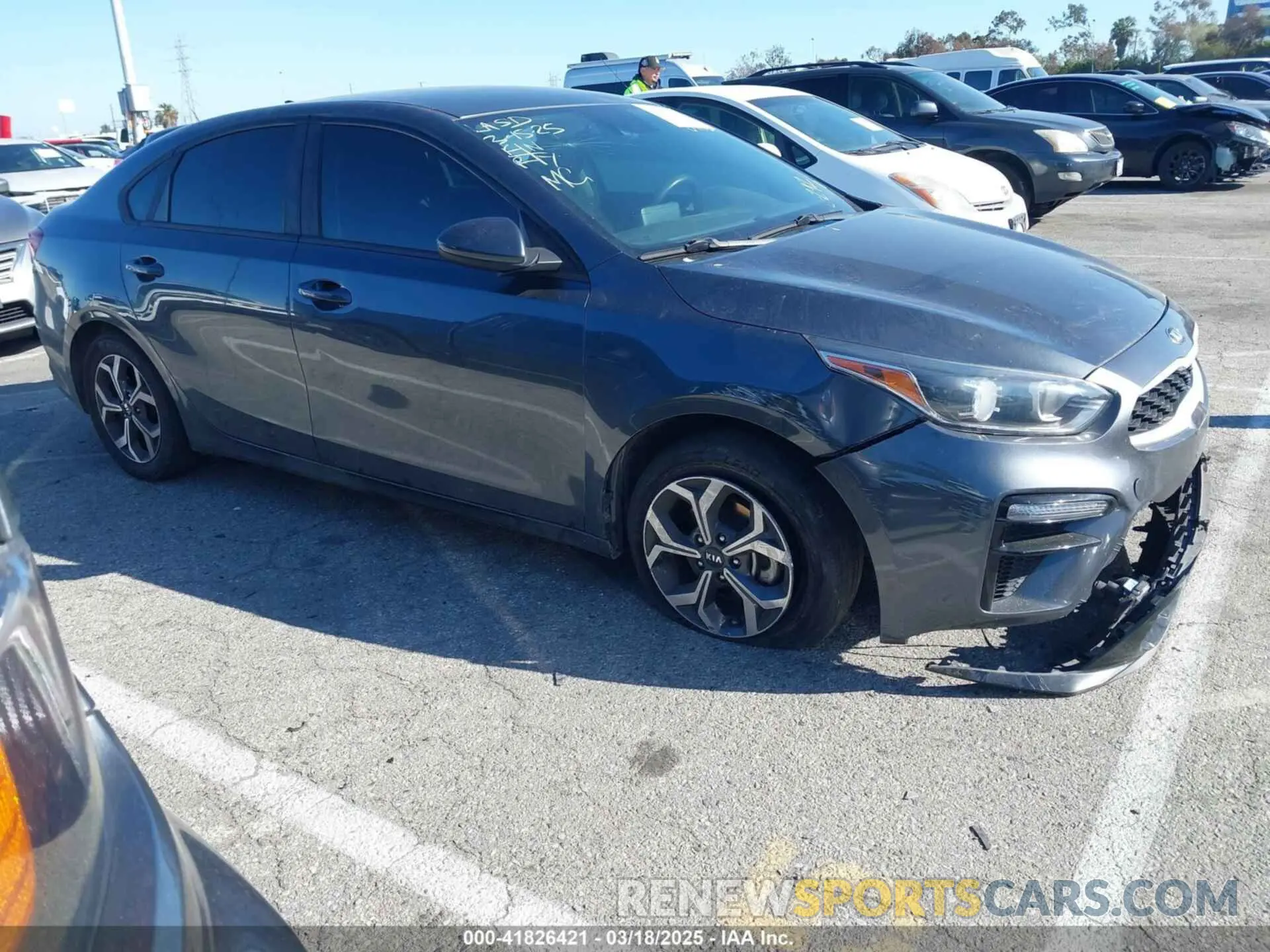 13 Photograph of a damaged car 3KPF24AD8KE070188 KIA FORTE 2019