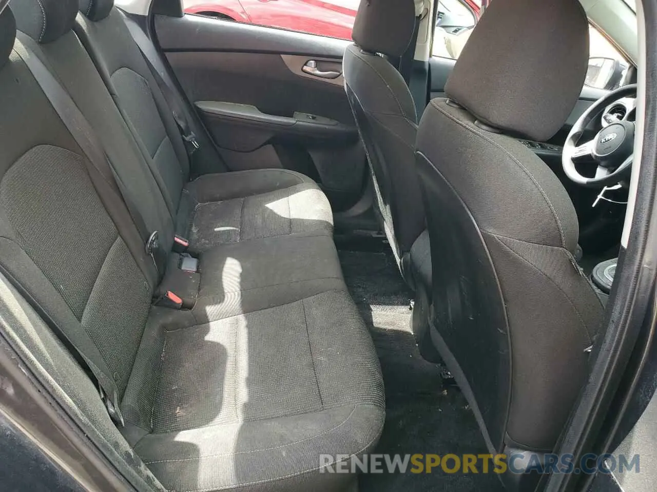 10 Photograph of a damaged car 3KPF24AD8KE086357 KIA FORTE 2019
