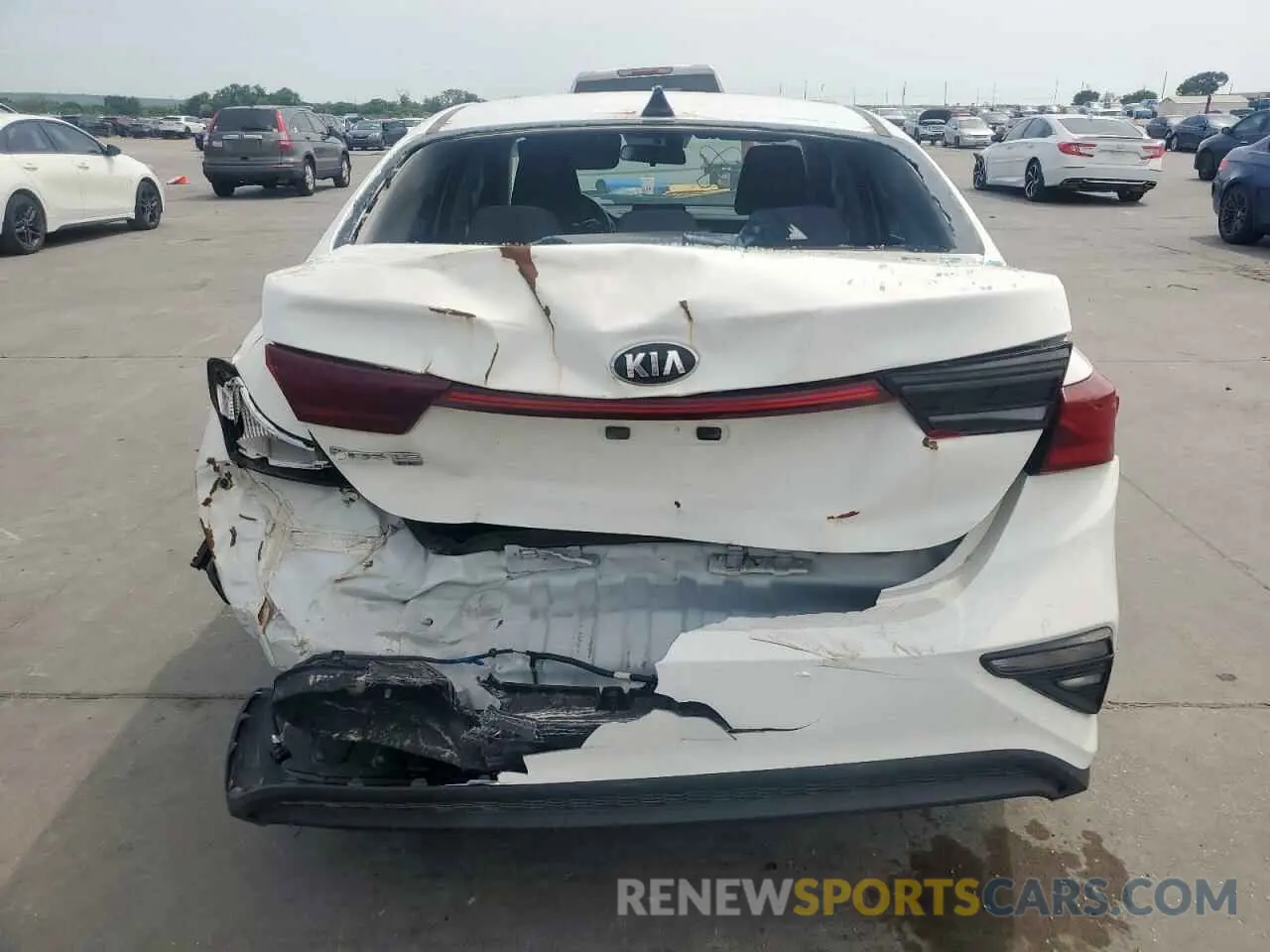 6 Photograph of a damaged car 3KPF24AD8KE106798 KIA FORTE 2019