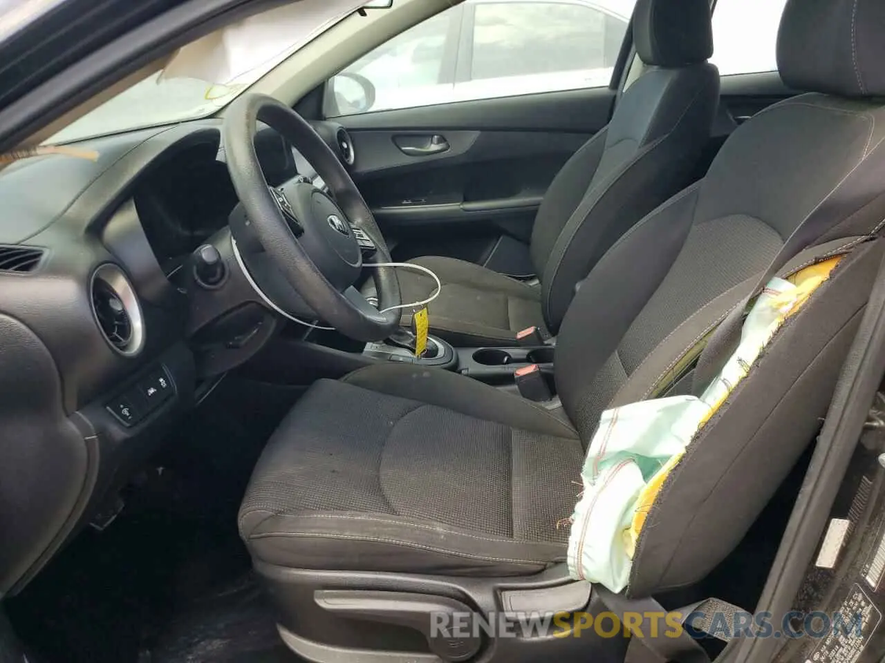7 Photograph of a damaged car 3KPF24AD8KE112634 KIA FORTE 2019