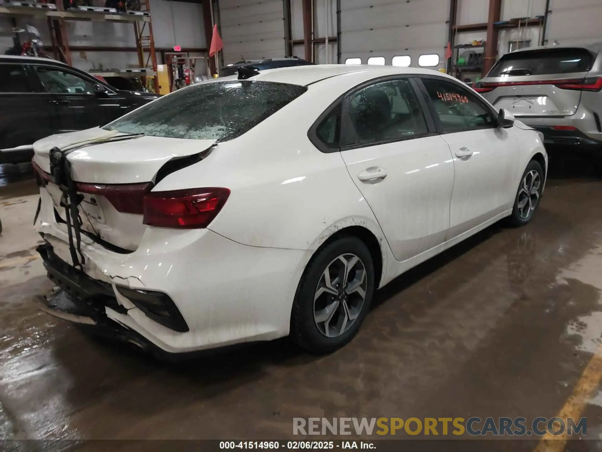 4 Photograph of a damaged car 3KPF24AD8KE121155 KIA FORTE 2019