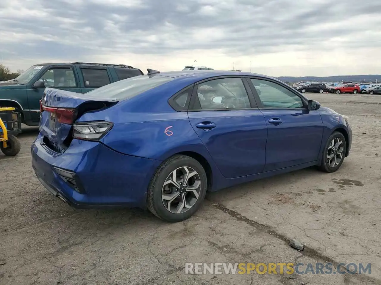 3 Photograph of a damaged car 3KPF24AD8KE124332 KIA FORTE 2019