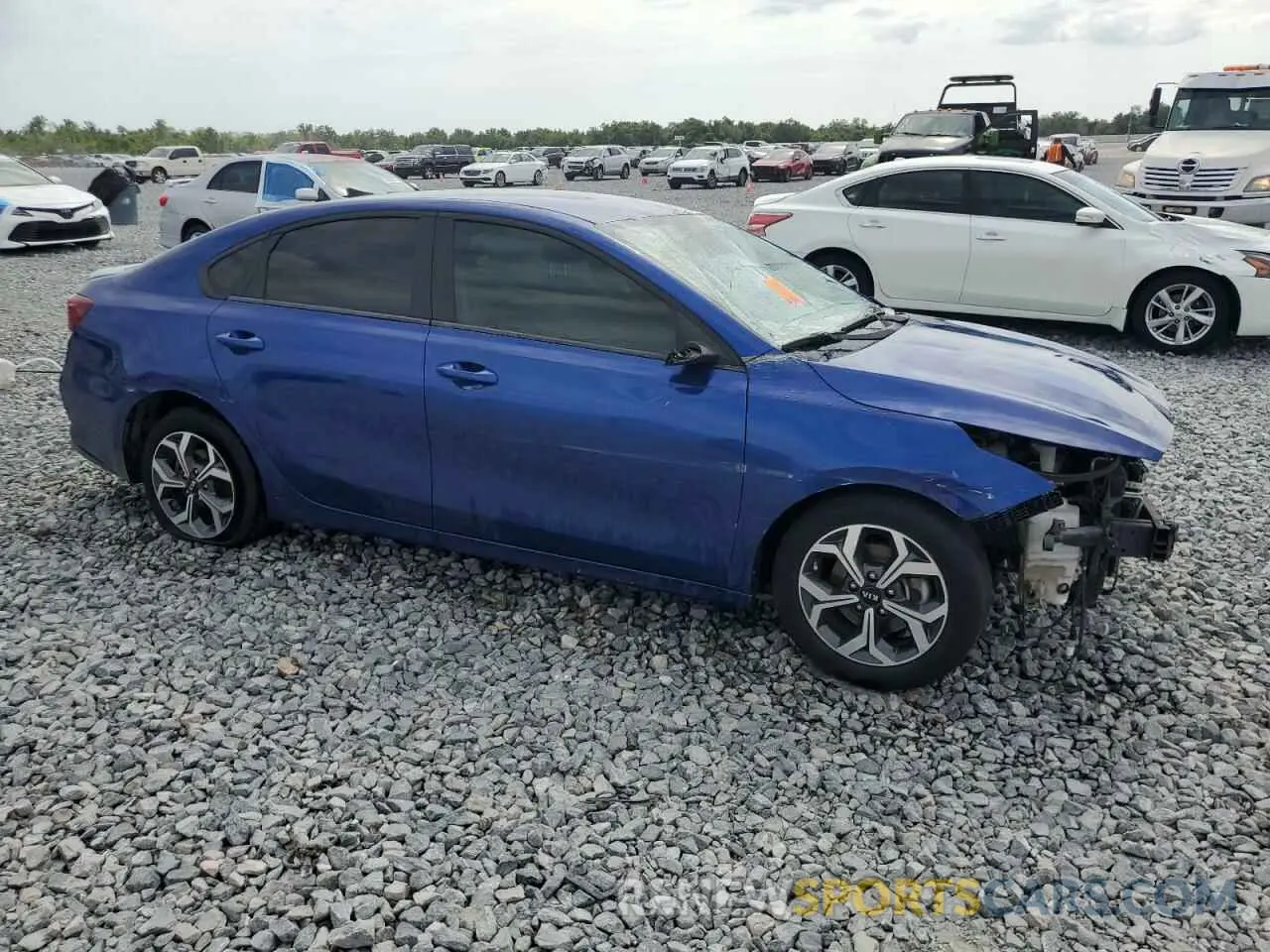 4 Photograph of a damaged car 3KPF24AD8KE128719 KIA FORTE 2019