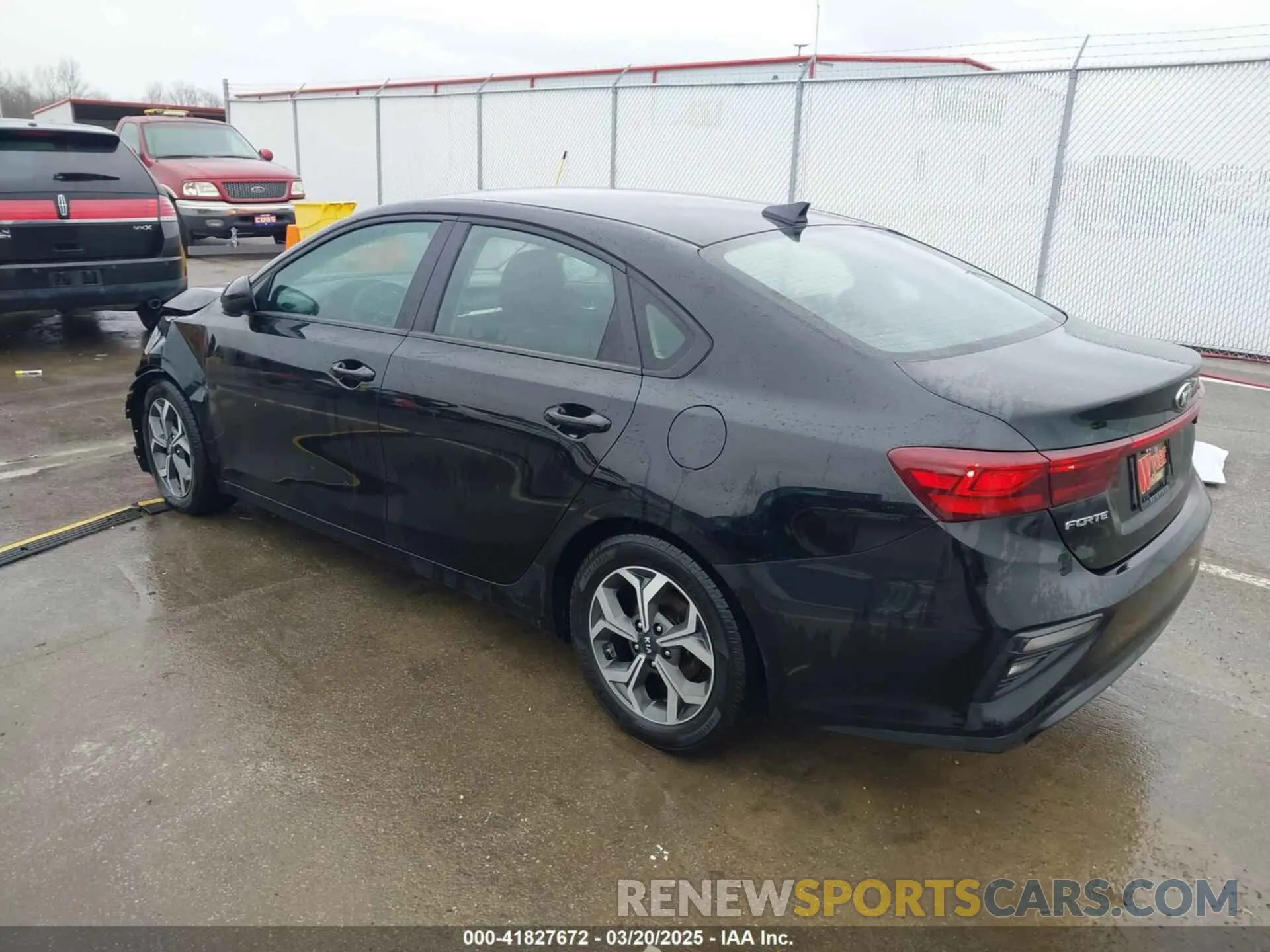 3 Photograph of a damaged car 3KPF24AD8KE130650 KIA FORTE 2019
