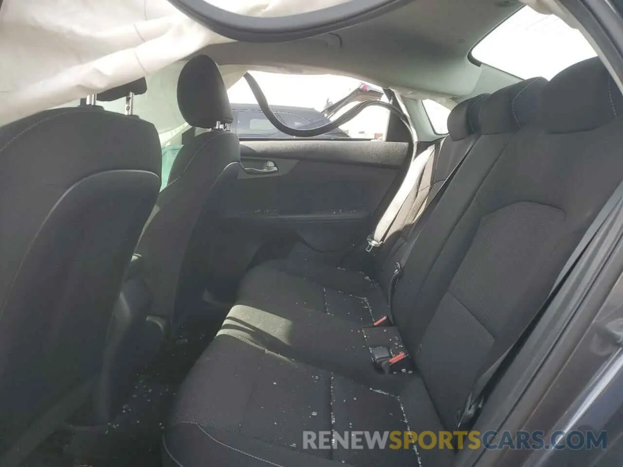 11 Photograph of a damaged car 3KPF24AD8KE135590 KIA FORTE 2019