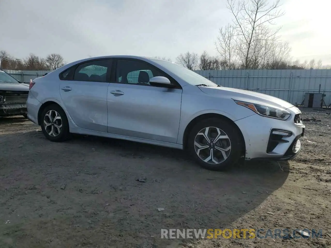 4 Photograph of a damaged car 3KPF24AD9KE008203 KIA FORTE 2019