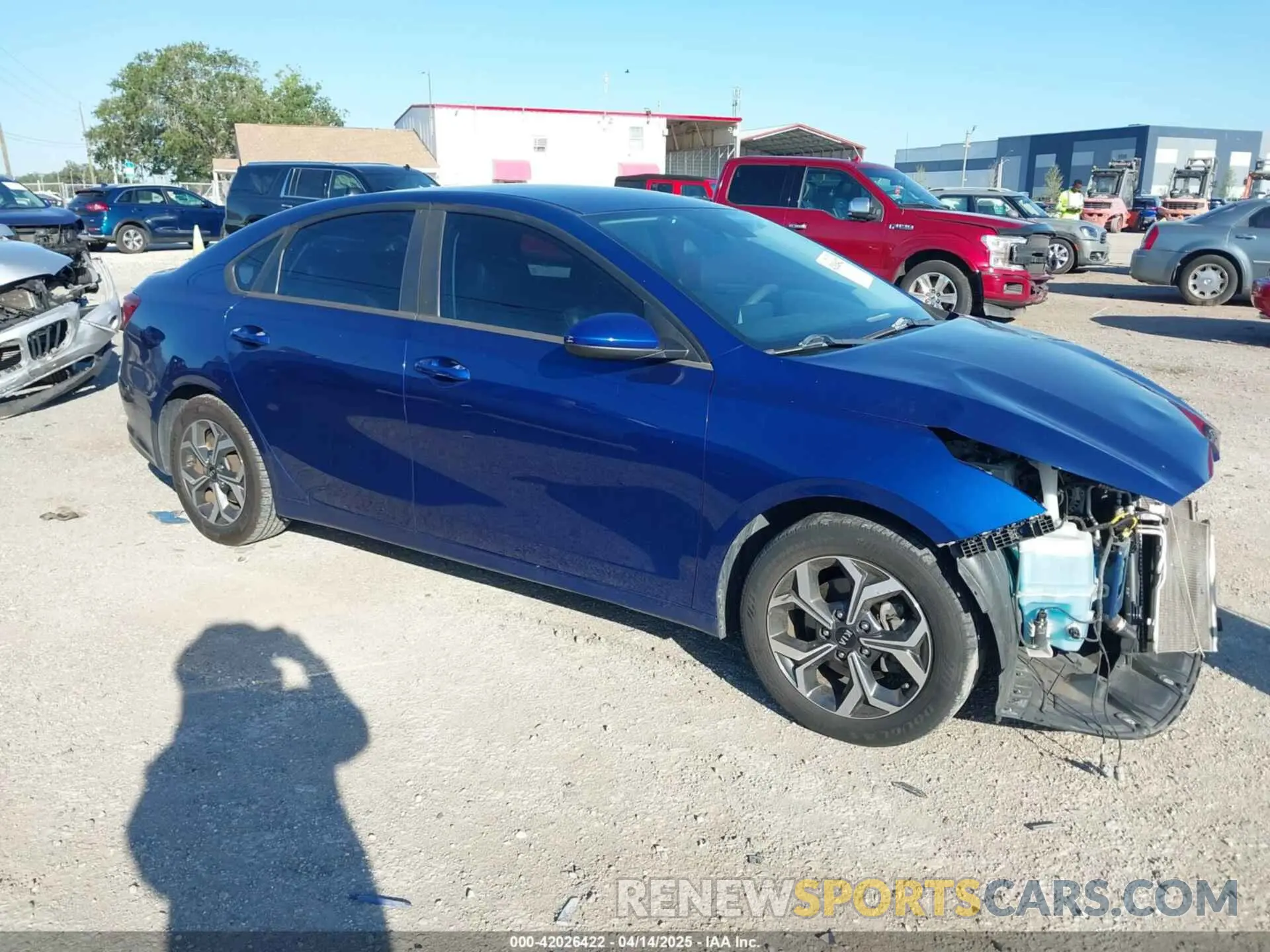 1 Photograph of a damaged car 3KPF24AD9KE010744 KIA FORTE 2019