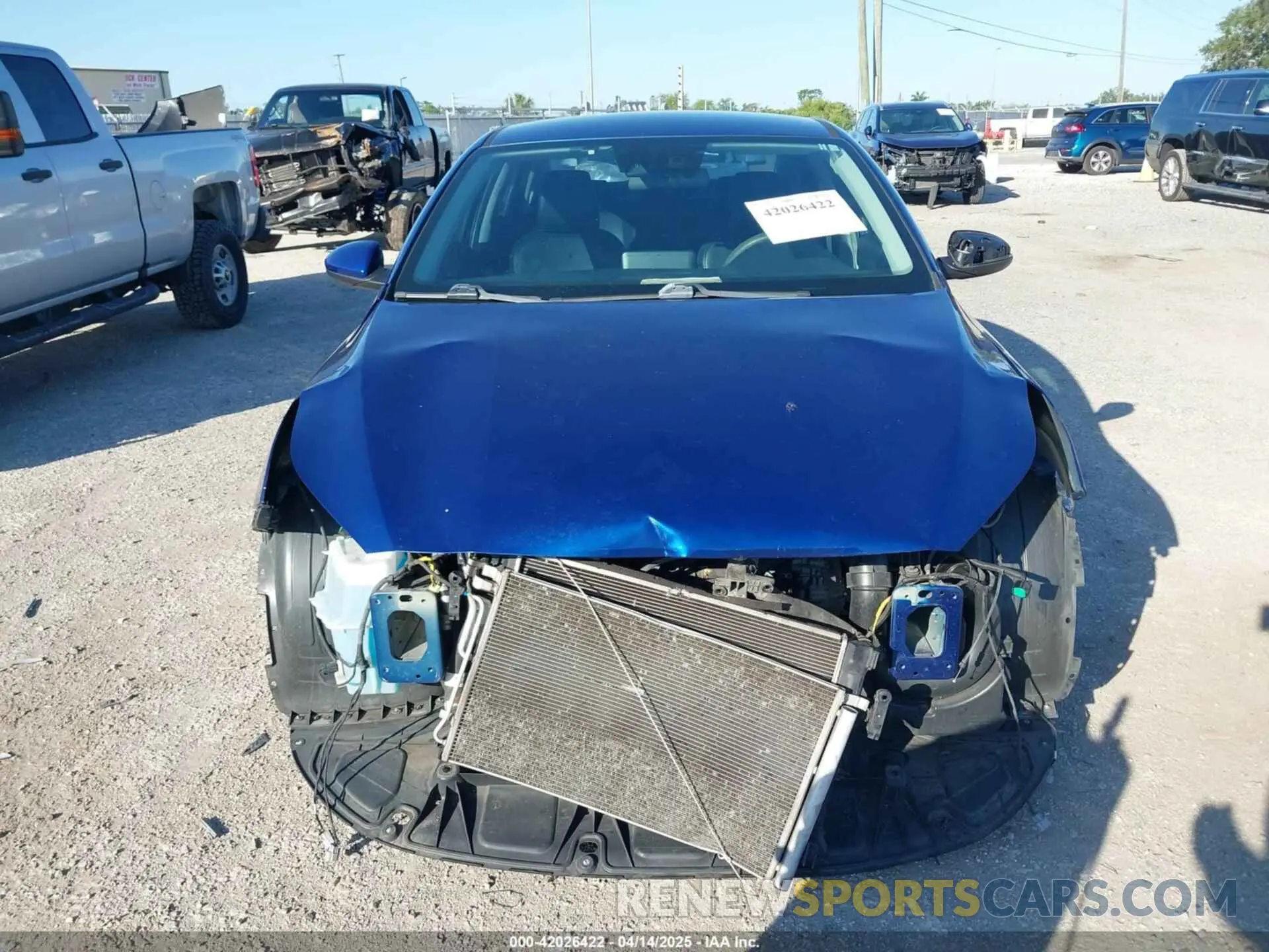 12 Photograph of a damaged car 3KPF24AD9KE010744 KIA FORTE 2019