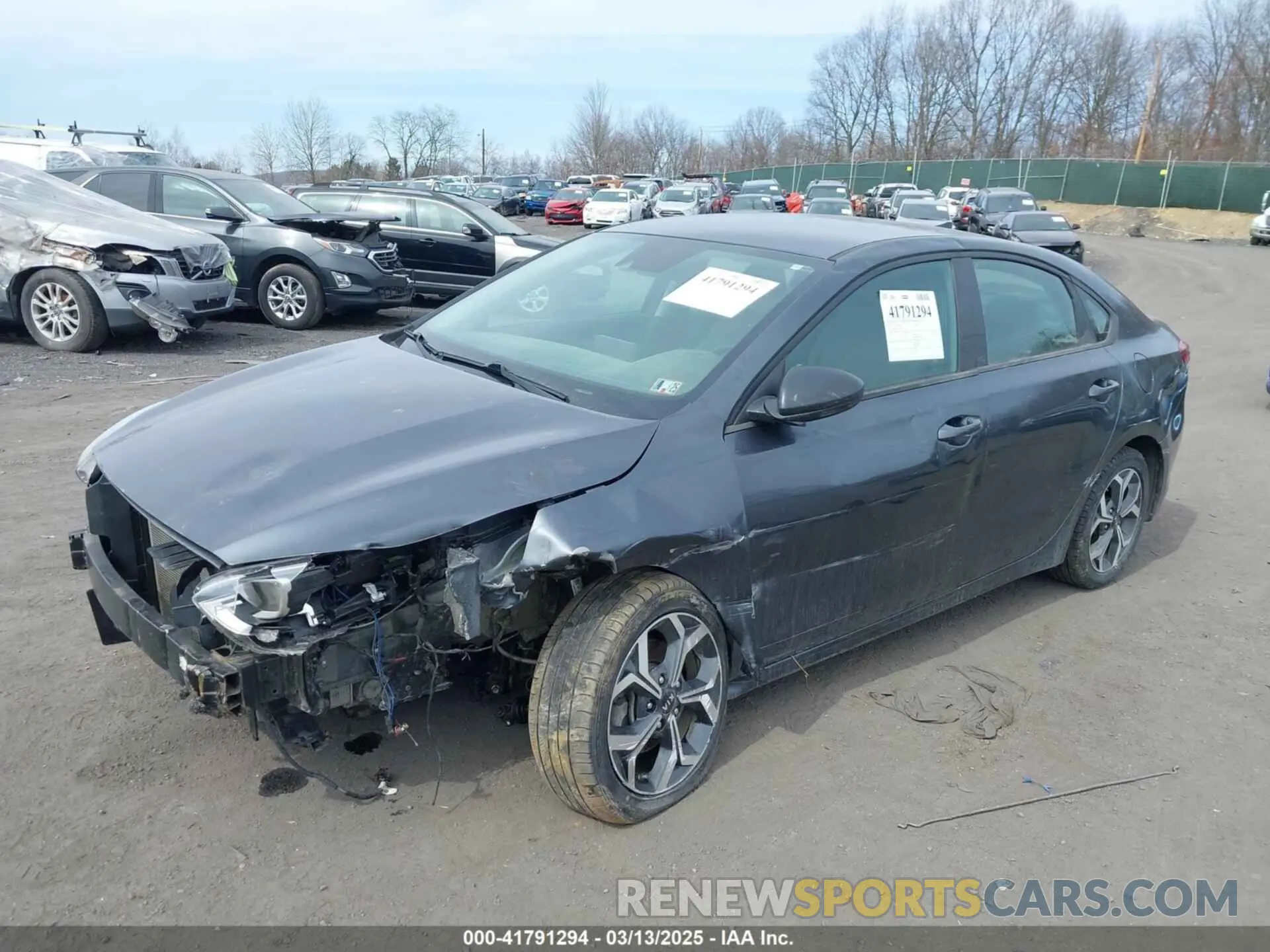 2 Photograph of a damaged car 3KPF24AD9KE033831 KIA FORTE 2019