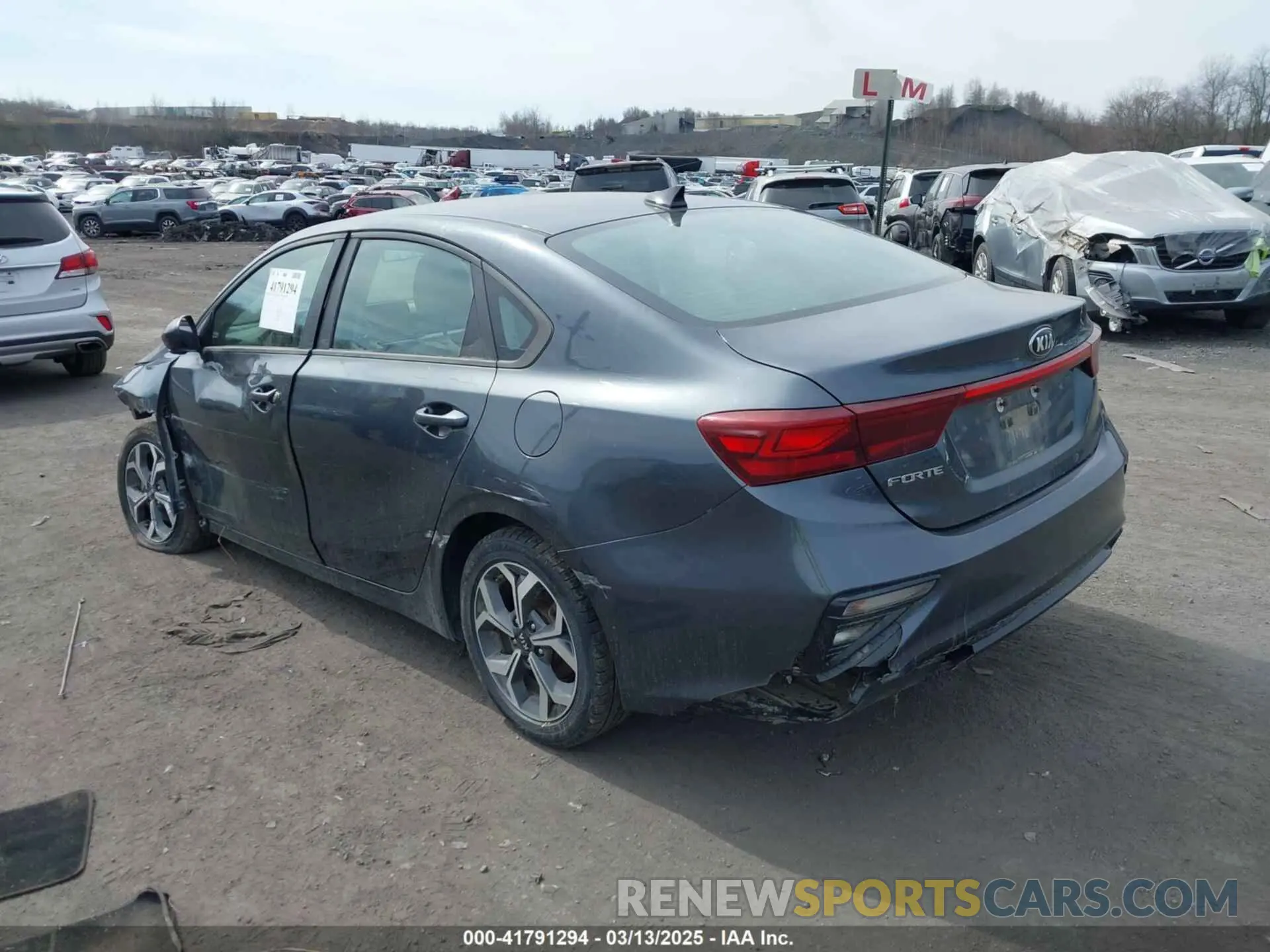 3 Photograph of a damaged car 3KPF24AD9KE033831 KIA FORTE 2019