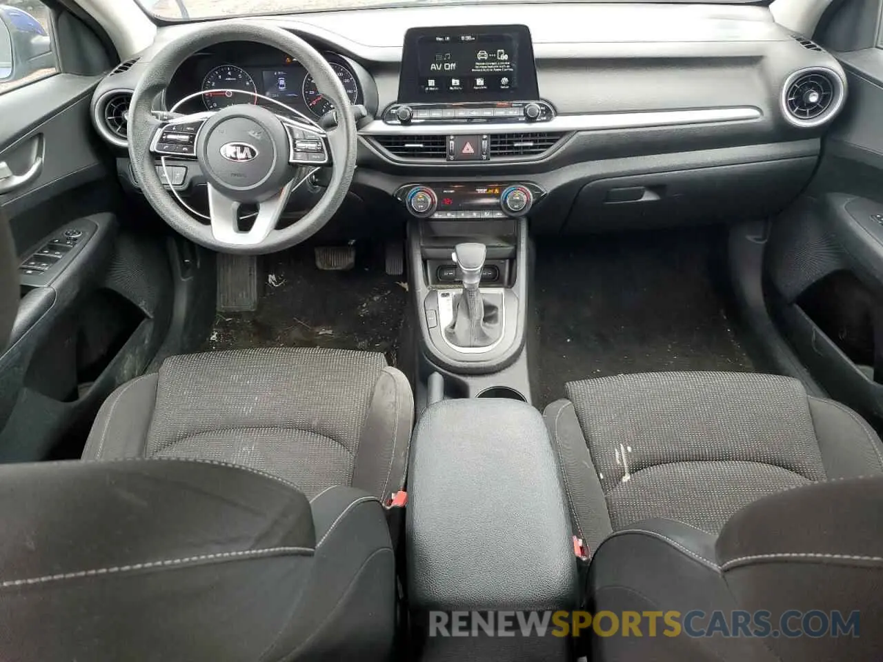 8 Photograph of a damaged car 3KPF24AD9KE052850 KIA FORTE 2019