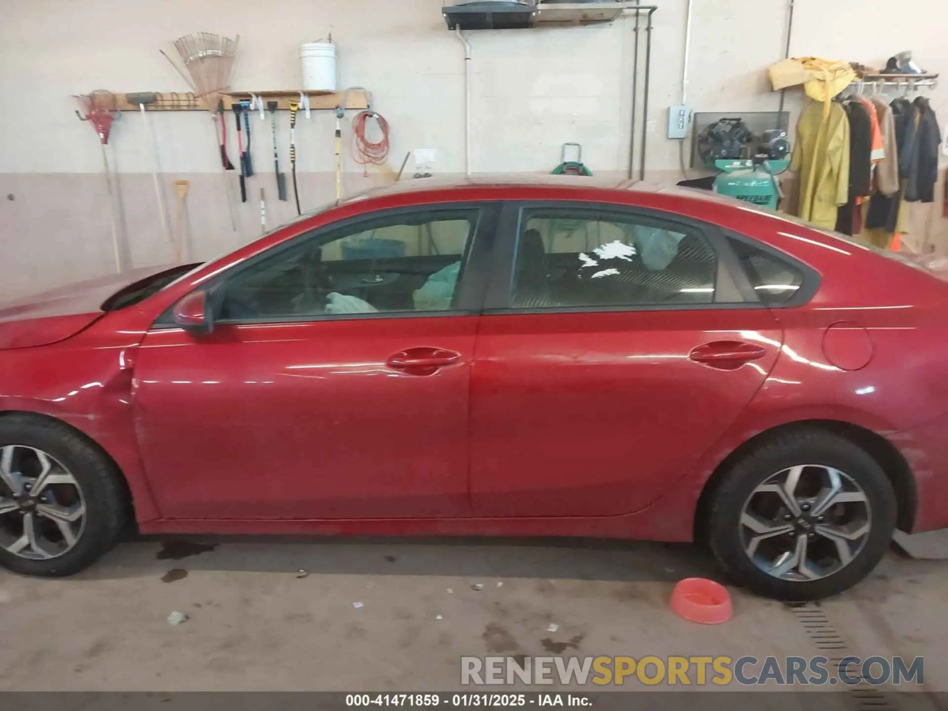 14 Photograph of a damaged car 3KPF24AD9KE055893 KIA FORTE 2019