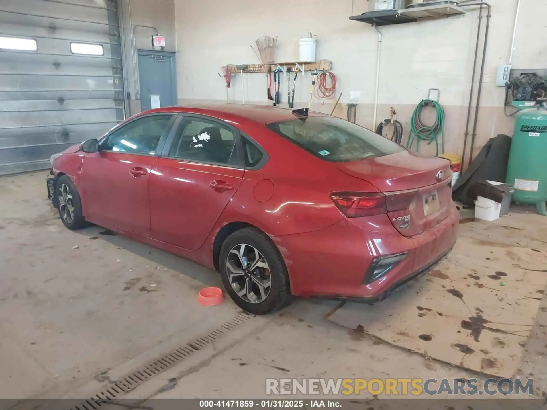 3 Photograph of a damaged car 3KPF24AD9KE055893 KIA FORTE 2019