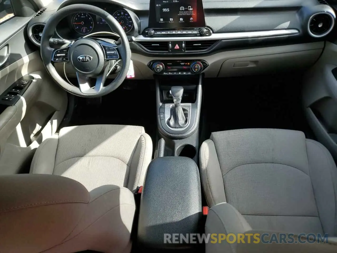 8 Photograph of a damaged car 3KPF24AD9KE058597 KIA FORTE 2019
