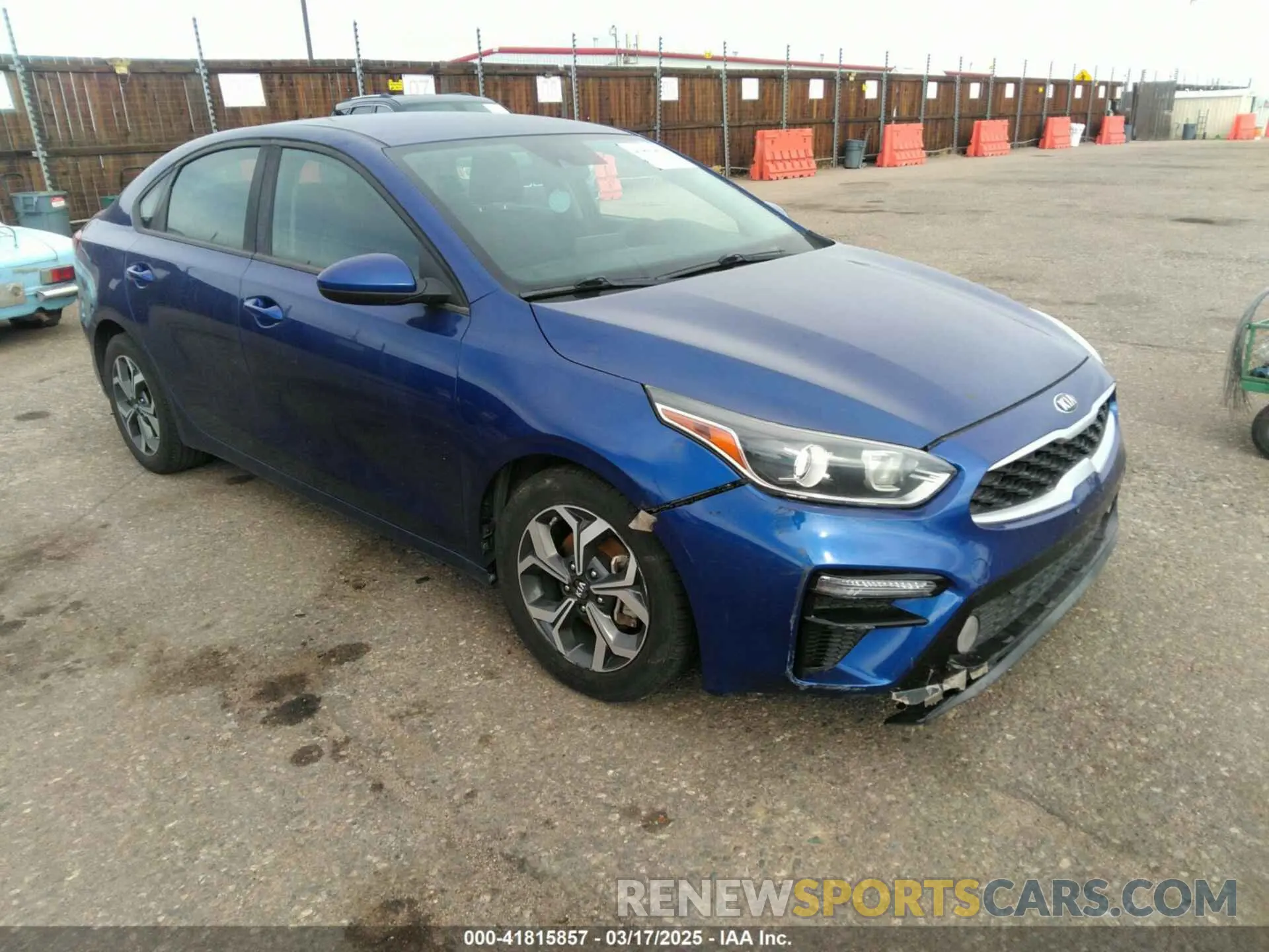 1 Photograph of a damaged car 3KPF24AD9KE109578 KIA FORTE 2019