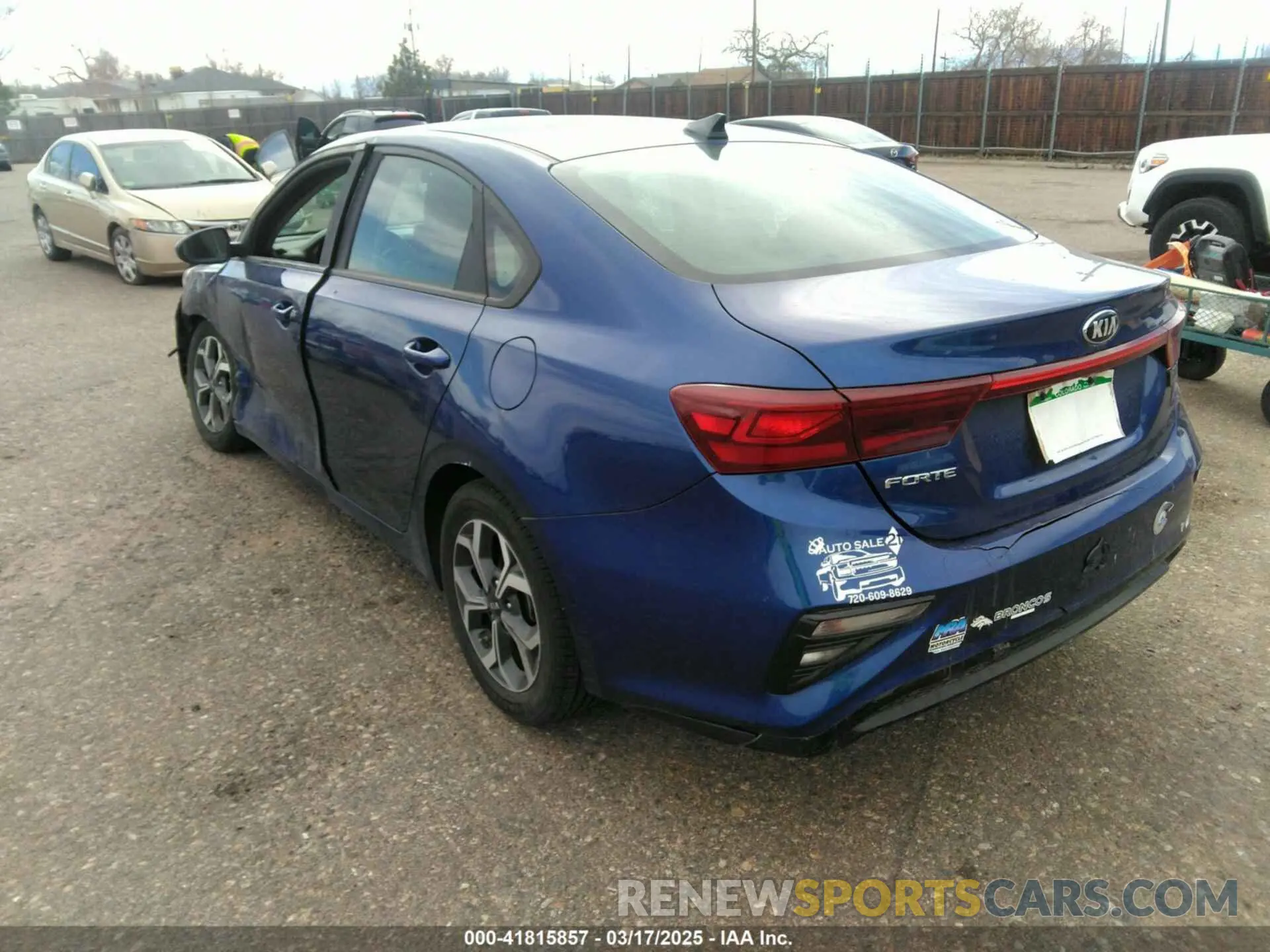 3 Photograph of a damaged car 3KPF24AD9KE109578 KIA FORTE 2019