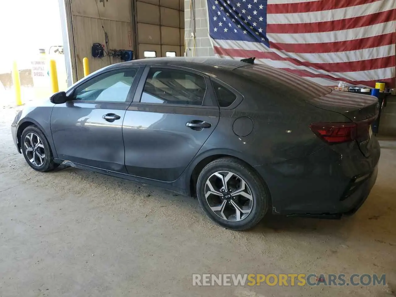 2 Photograph of a damaged car 3KPF24AD9KE133833 KIA FORTE 2019
