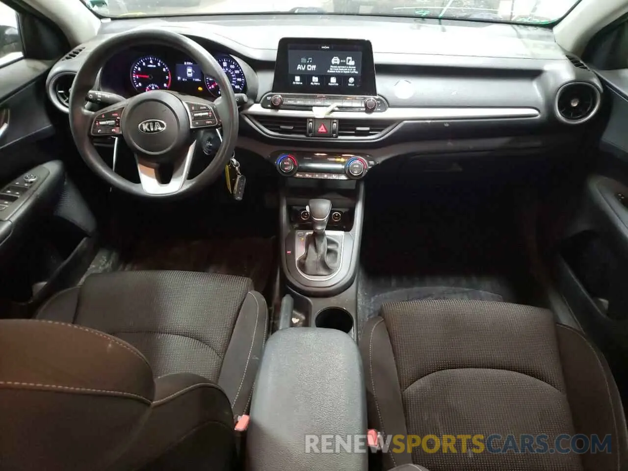 8 Photograph of a damaged car 3KPF24ADXKE010588 KIA FORTE 2019