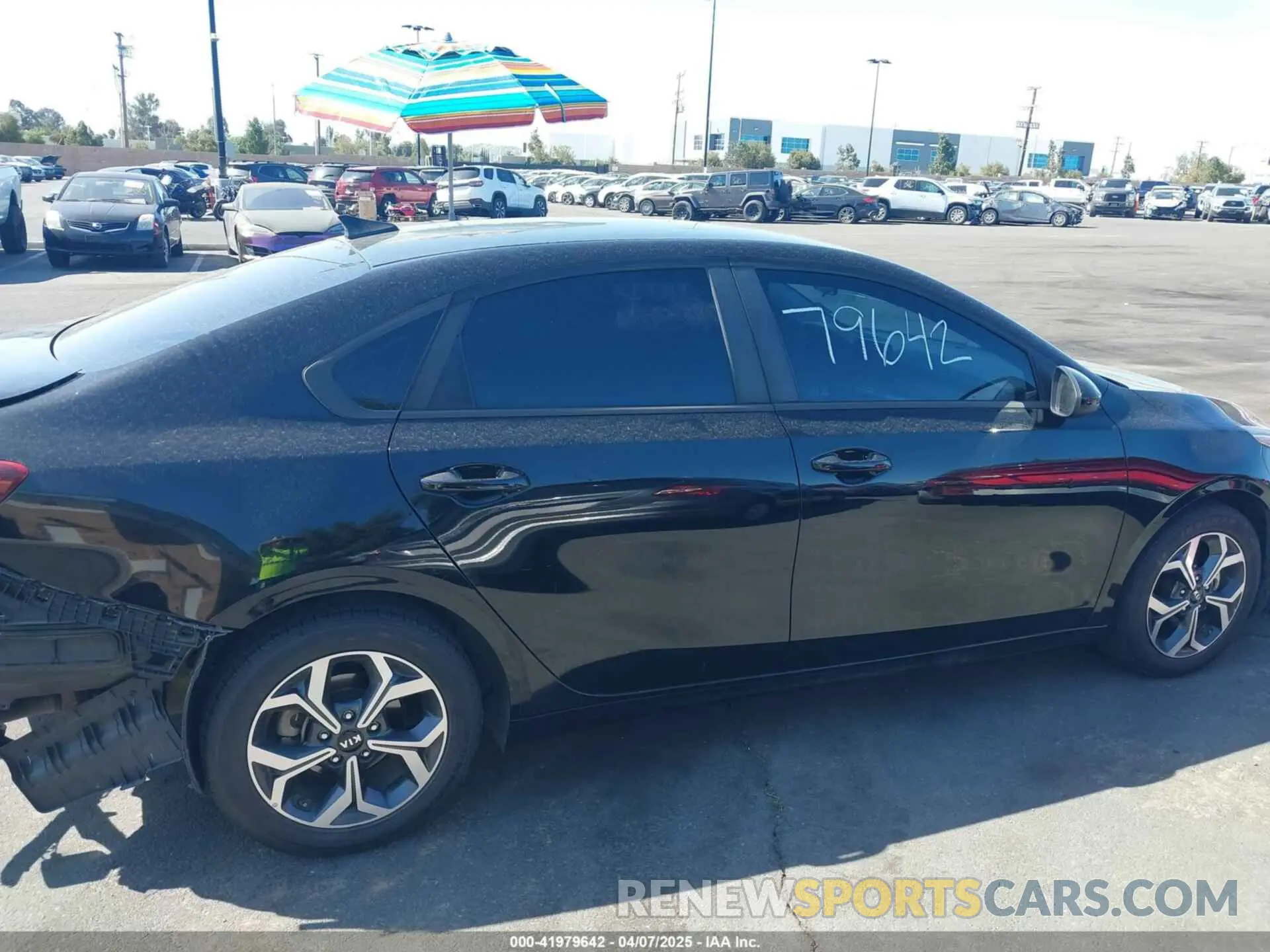 14 Photograph of a damaged car 3KPF24ADXKE016732 KIA FORTE 2019
