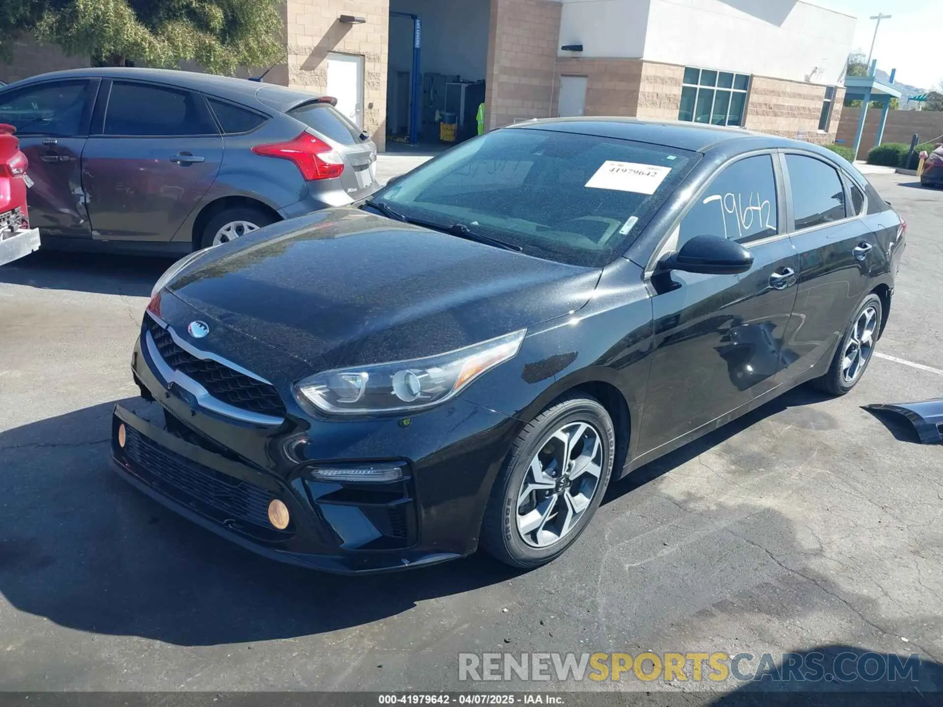 2 Photograph of a damaged car 3KPF24ADXKE016732 KIA FORTE 2019