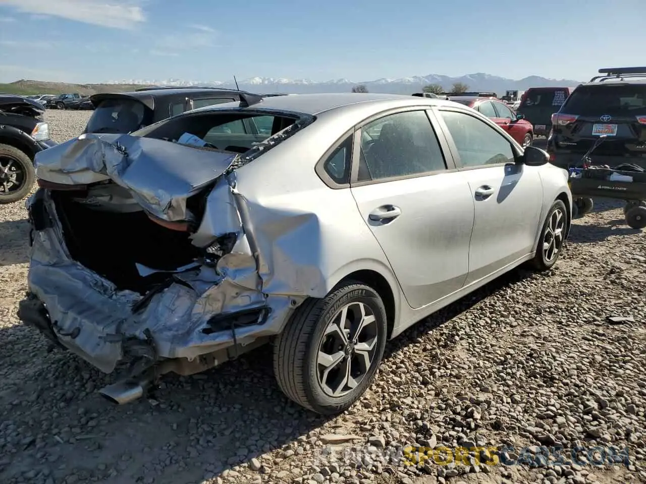3 Photograph of a damaged car 3KPF24ADXKE040190 KIA FORTE 2019