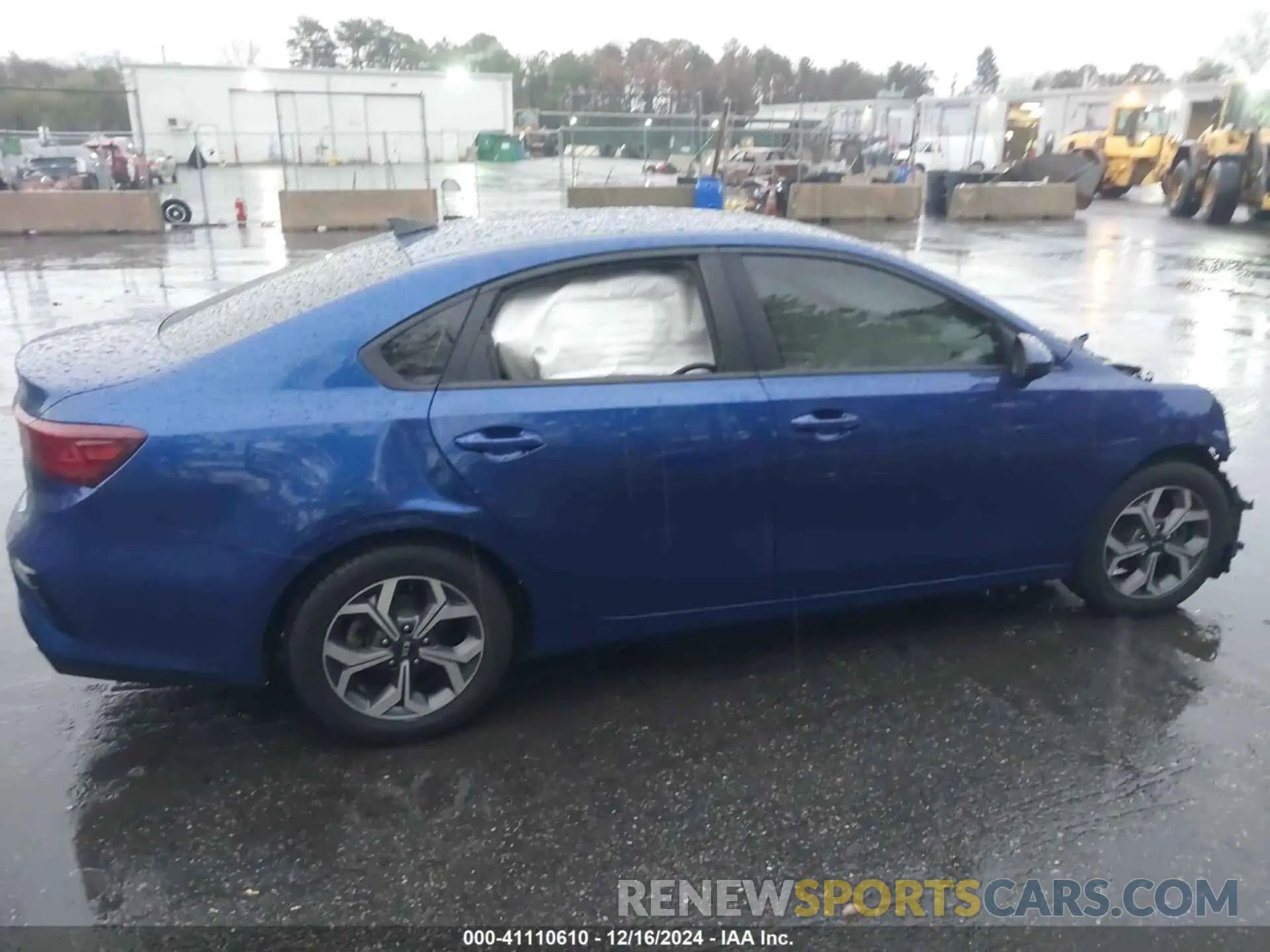 13 Photograph of a damaged car 3KPF24ADXKE045549 KIA FORTE 2019