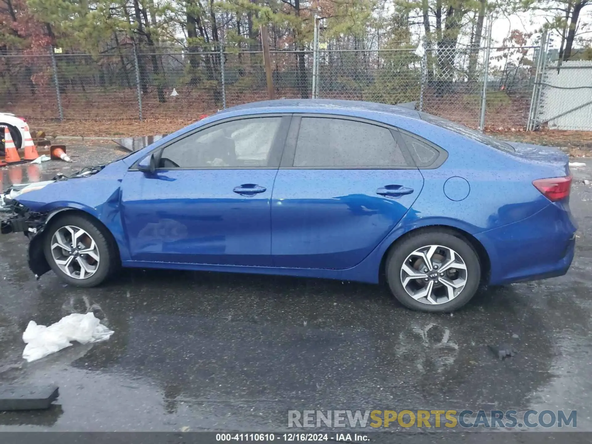 14 Photograph of a damaged car 3KPF24ADXKE045549 KIA FORTE 2019