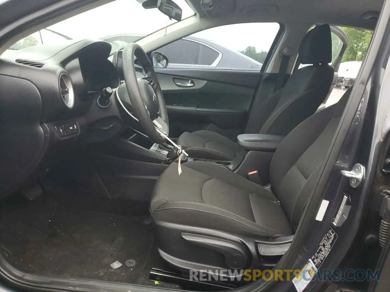 7 Photograph of a damaged car 3KPF24ADXKE061556 KIA FORTE 2019