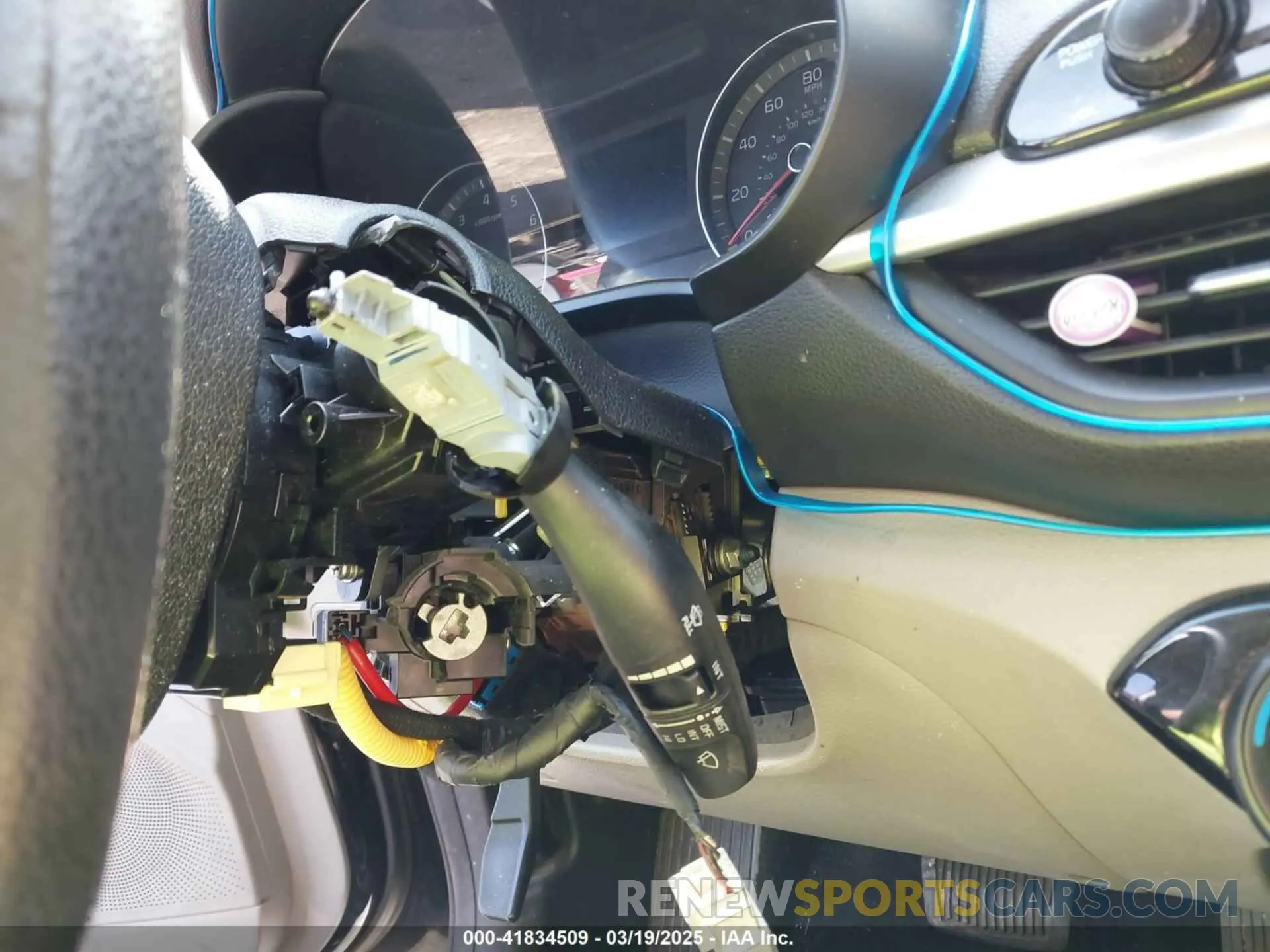 18 Photograph of a damaged car 3KPF24ADXKE067633 KIA FORTE 2019