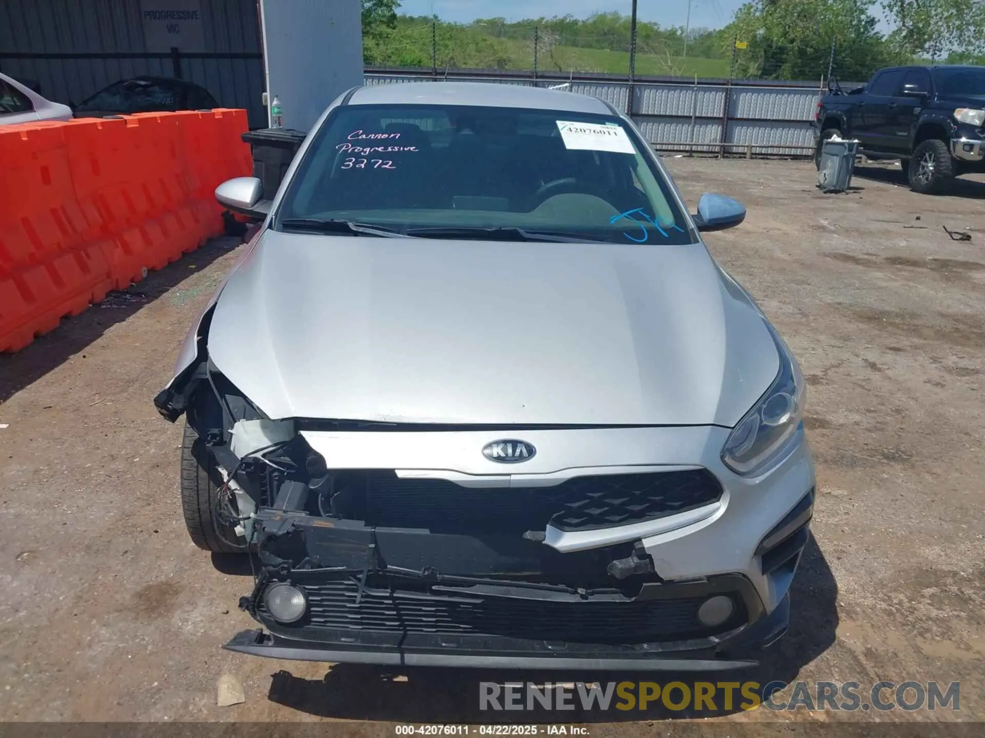 12 Photograph of a damaged car 3KPF24ADXKE075750 KIA FORTE 2019