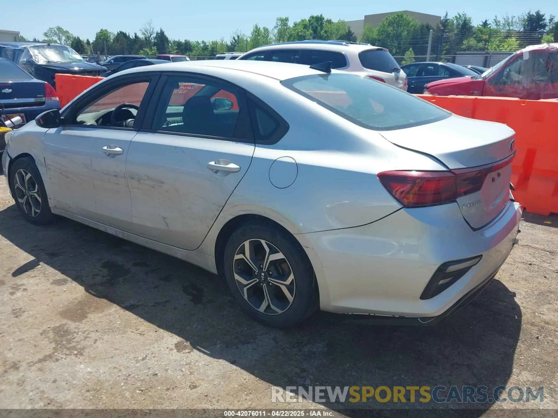 3 Photograph of a damaged car 3KPF24ADXKE075750 KIA FORTE 2019
