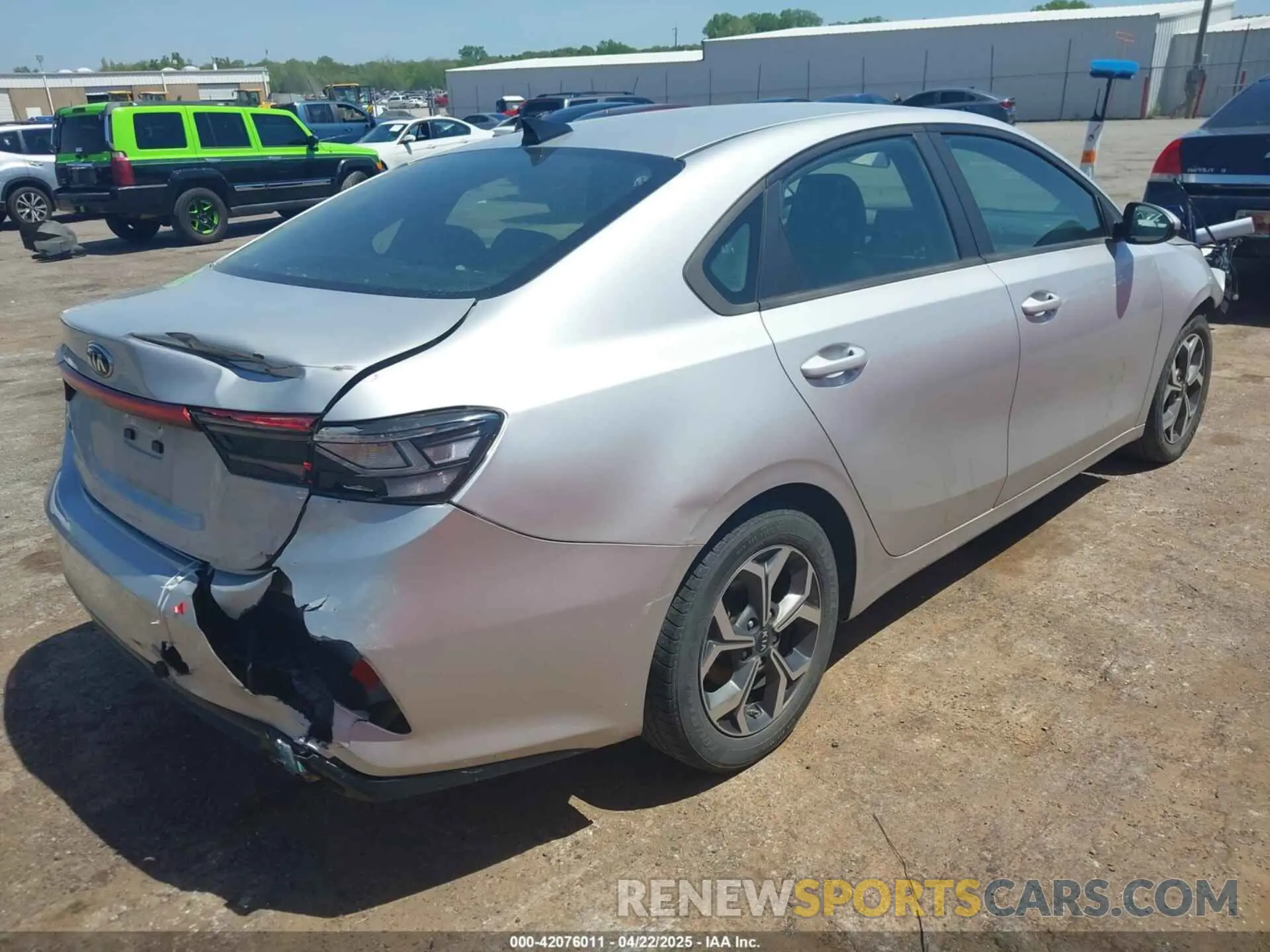 4 Photograph of a damaged car 3KPF24ADXKE075750 KIA FORTE 2019