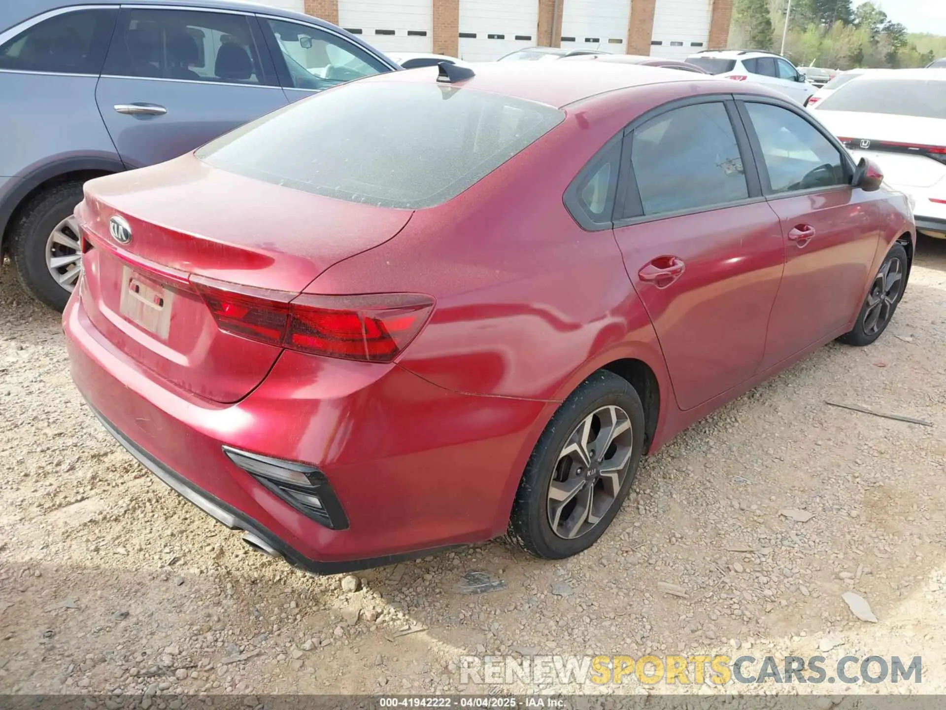 4 Photograph of a damaged car 3KPF24ADXKE095612 KIA FORTE 2019