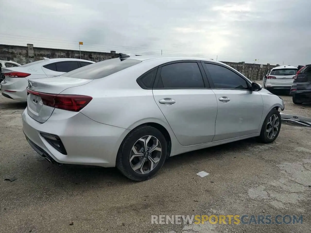 3 Photograph of a damaged car 3KPF24ADXKE108939 KIA FORTE 2019