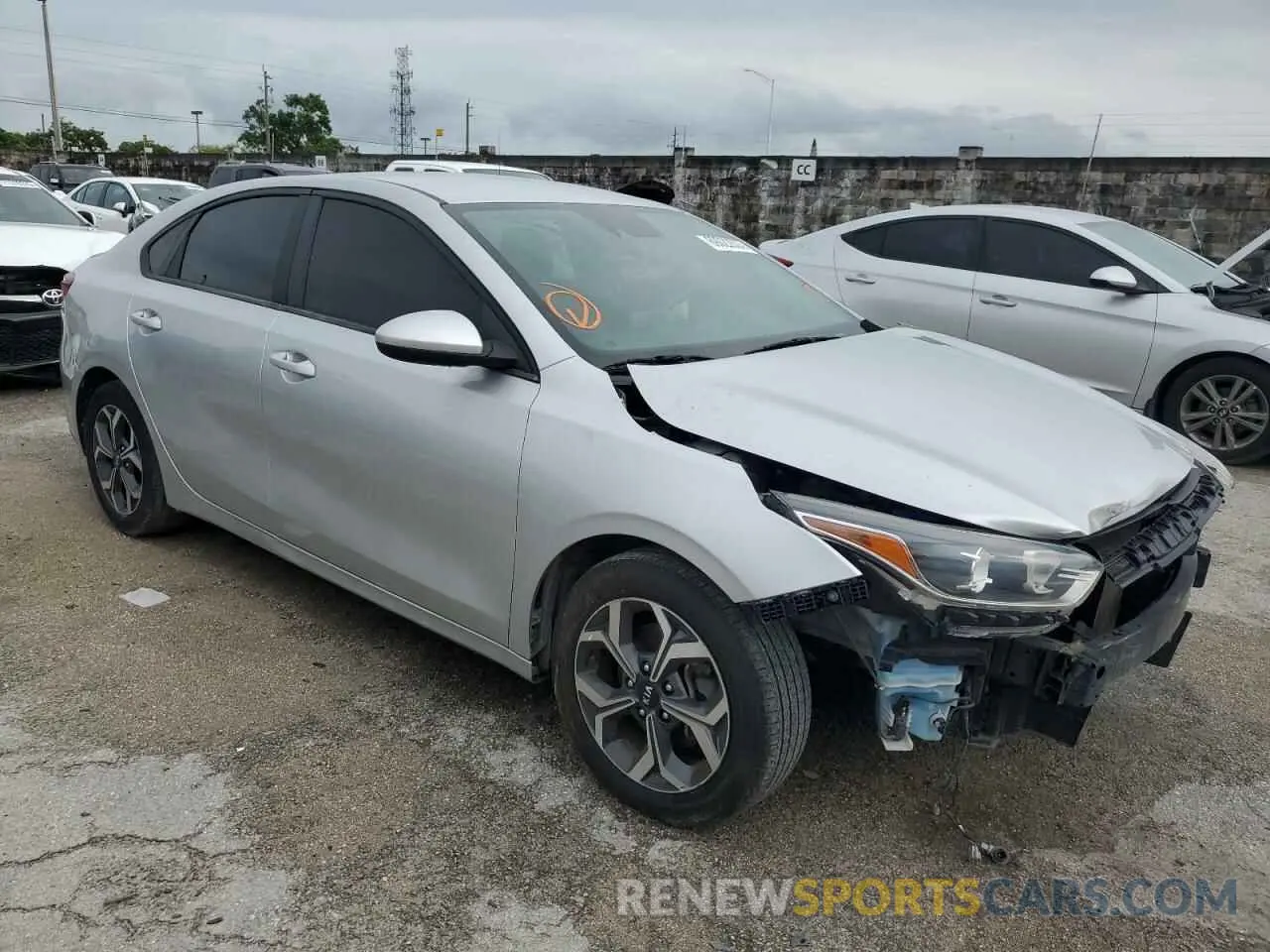 4 Photograph of a damaged car 3KPF24ADXKE108939 KIA FORTE 2019