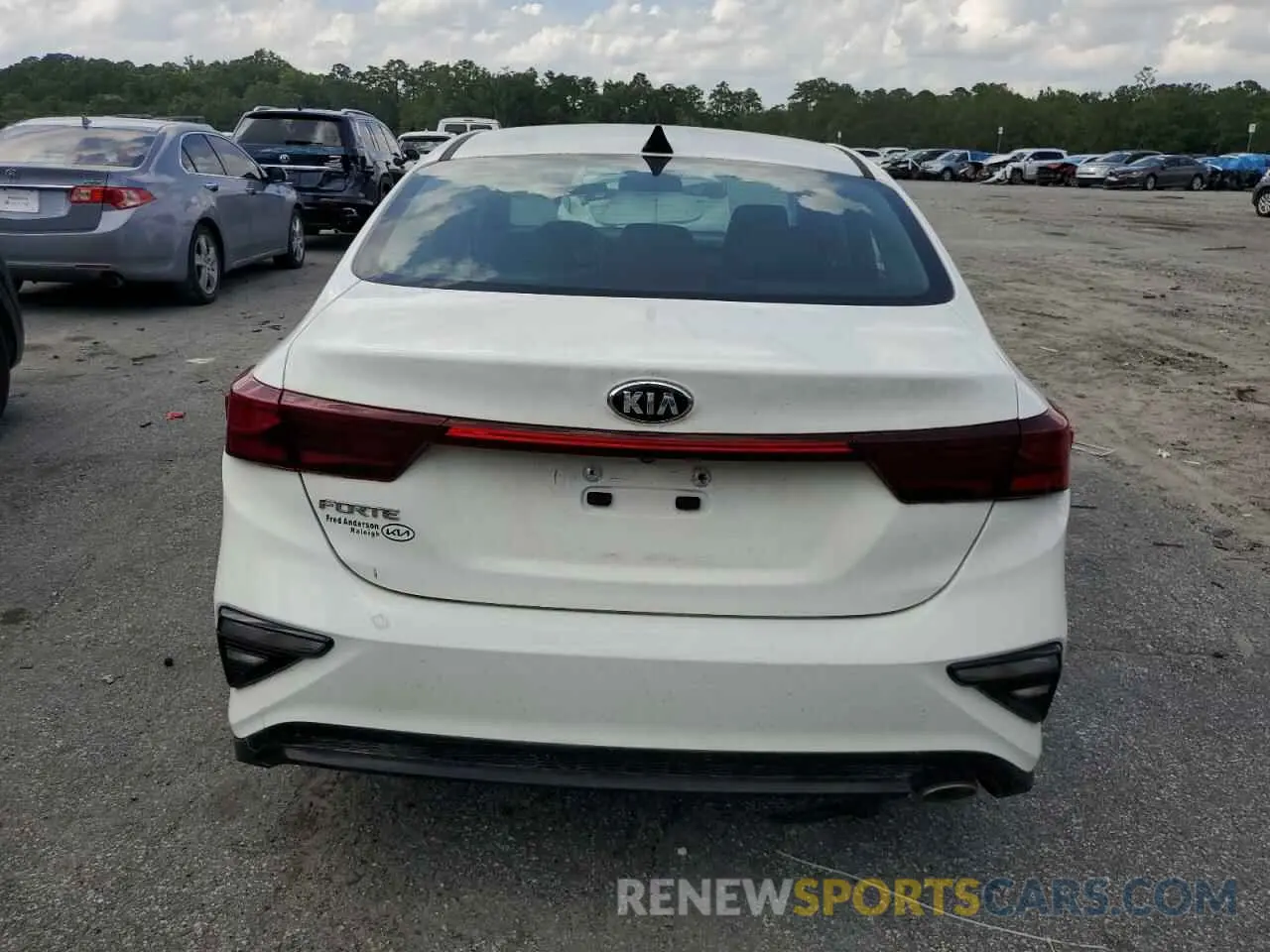 6 Photograph of a damaged car 3KPF24ADXKE115499 KIA FORTE 2019