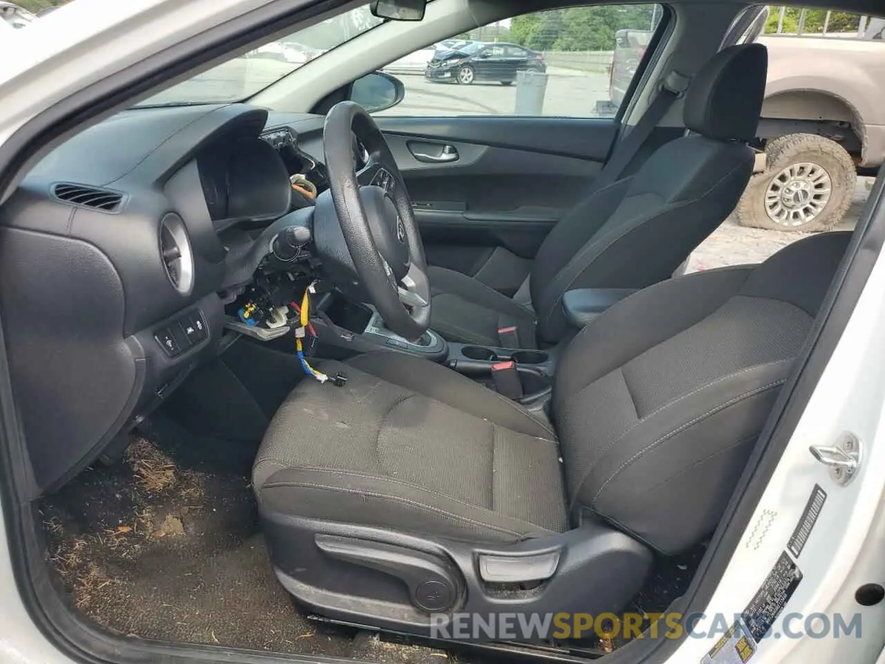 7 Photograph of a damaged car 3KPF24ADXKE115499 KIA FORTE 2019